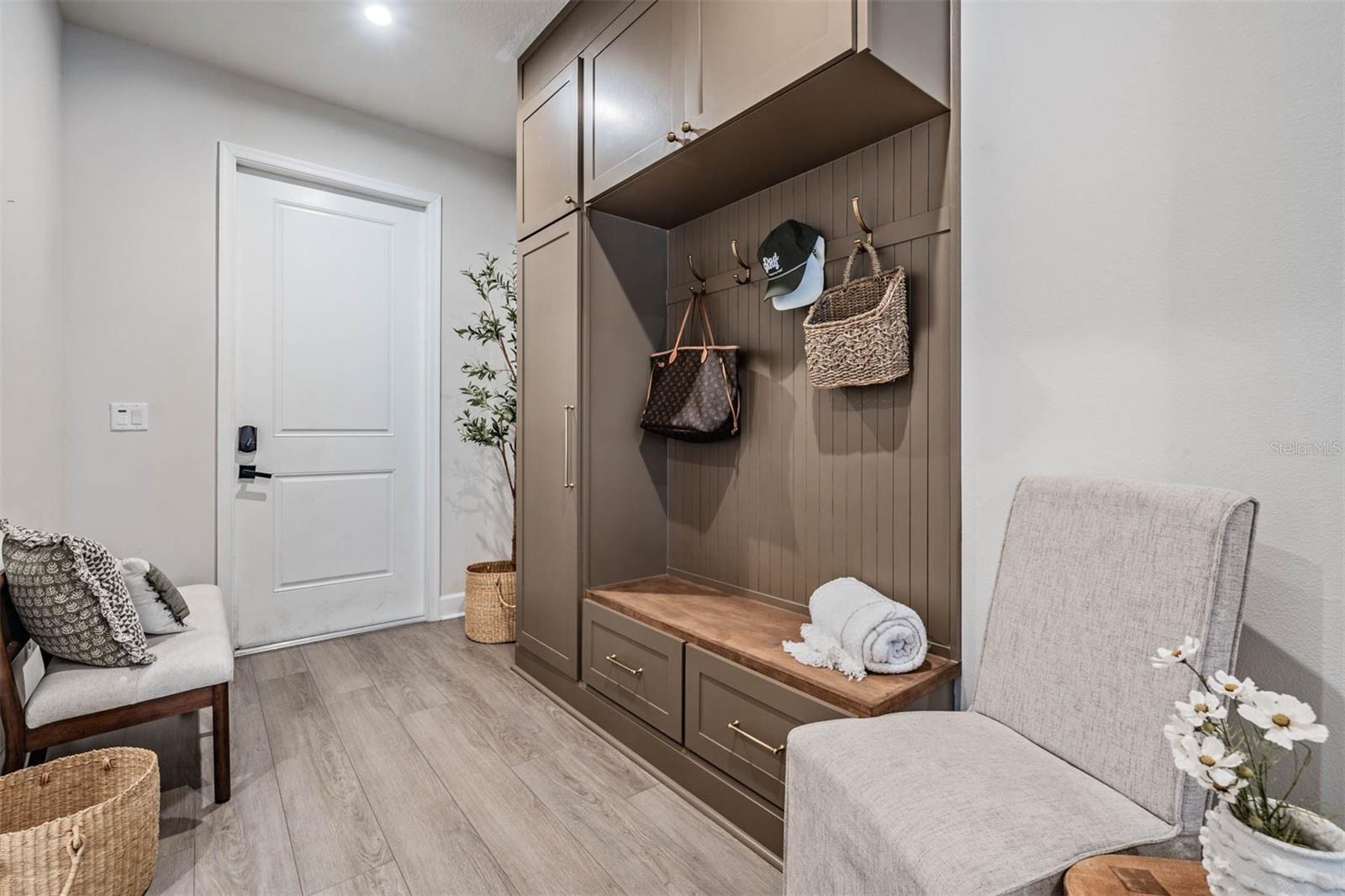 PARK MEADOWS - Residential