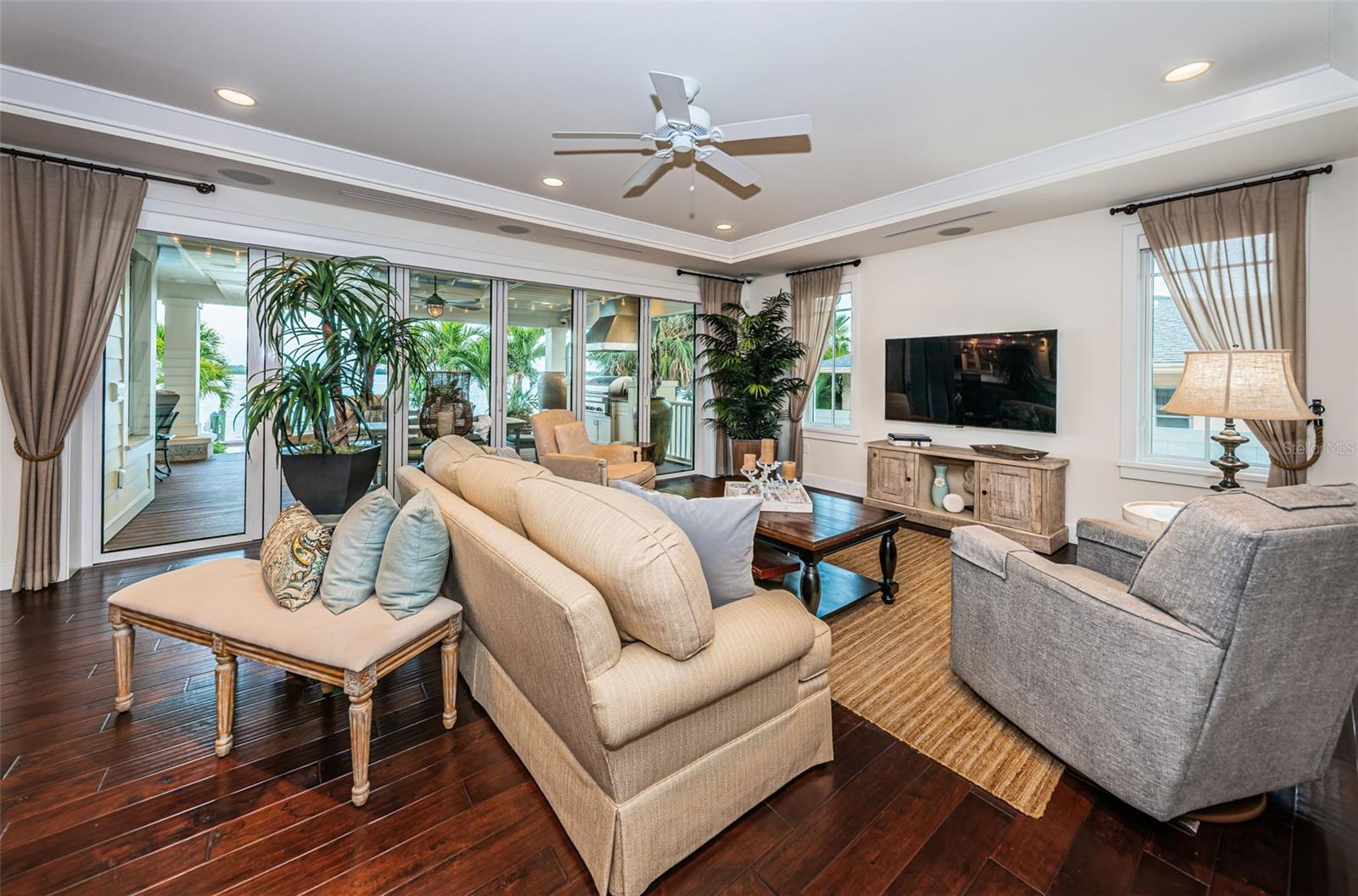 ISLAND ESTATE OF CLEARWATER UNITS 6D 7A 7C - Residential