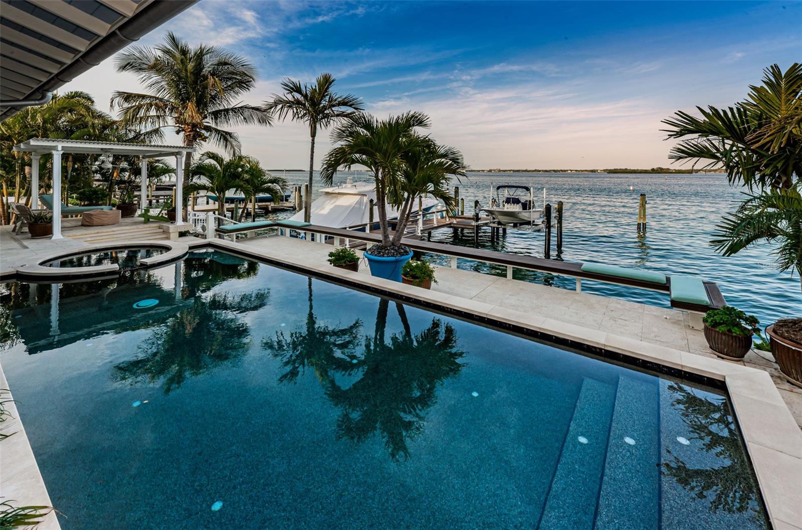 ISLAND ESTATE OF CLEARWATER UNITS 6D 7A 7C - Residential