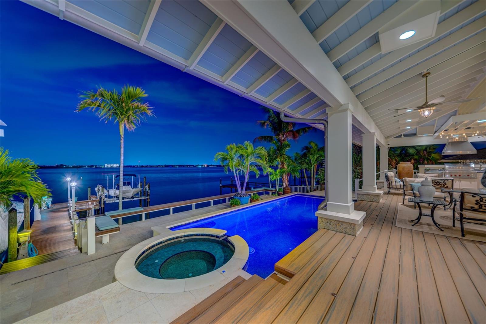 ISLAND ESTATE OF CLEARWATER UNITS 6D 7A 7C - Residential