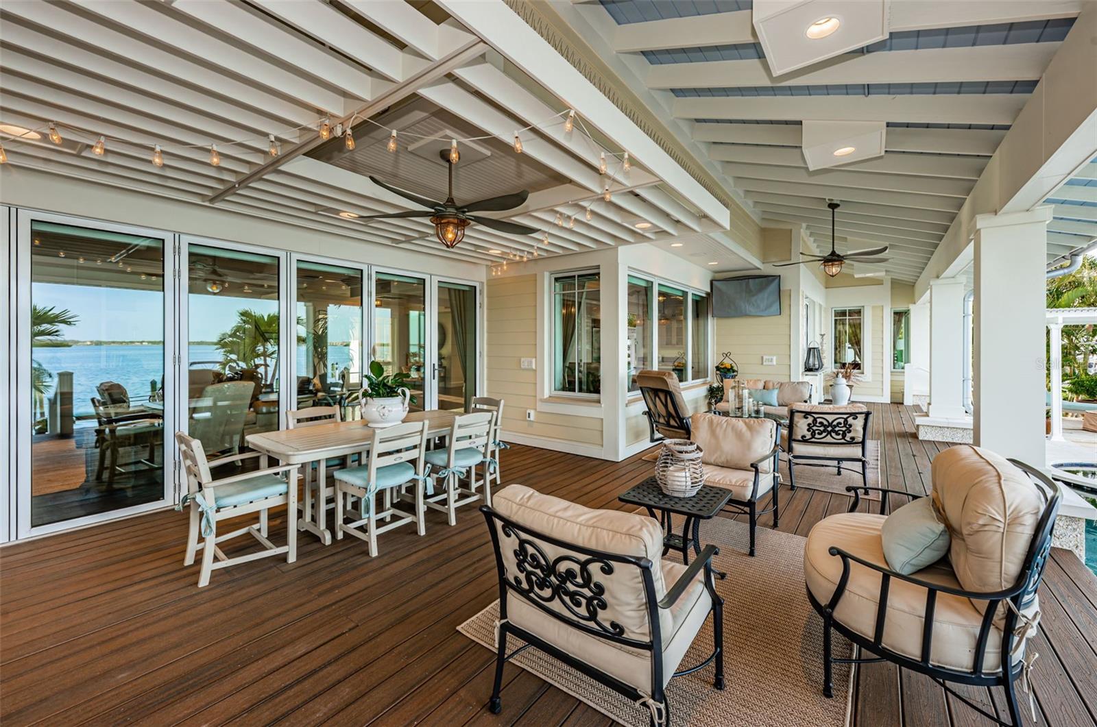 ISLAND ESTATE OF CLEARWATER UNITS 6D 7A 7C - Residential