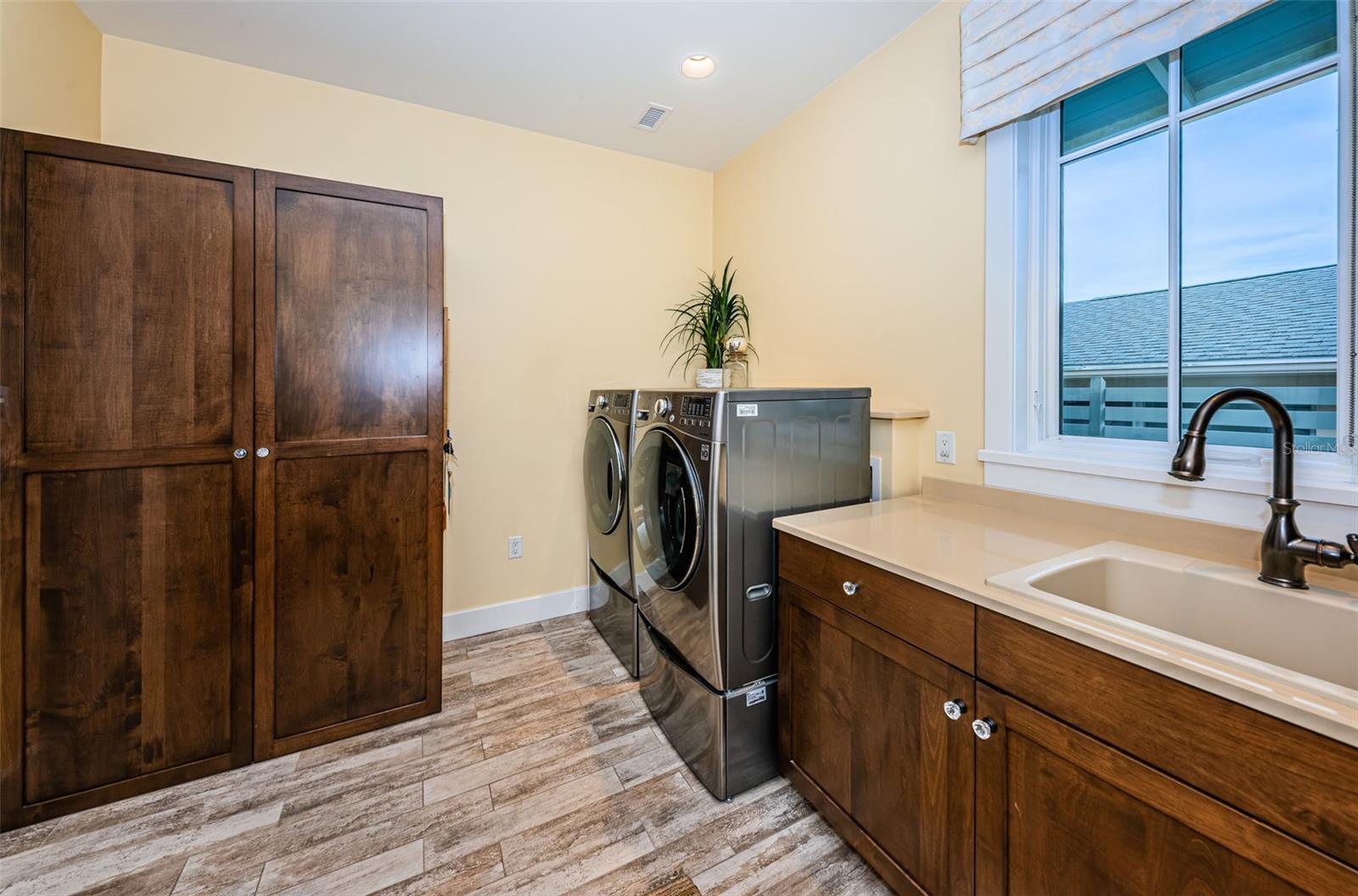 ISLAND ESTATE OF CLEARWATER UNITS 6D 7A 7C - Residential