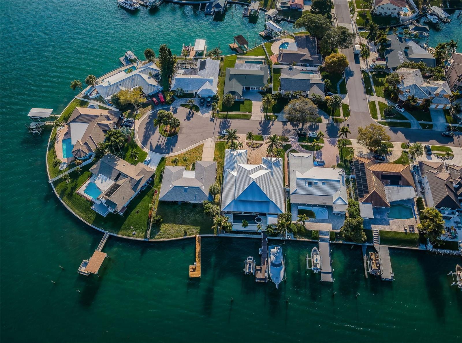 ISLAND ESTATE OF CLEARWATER UNITS 6D 7A 7C - Residential