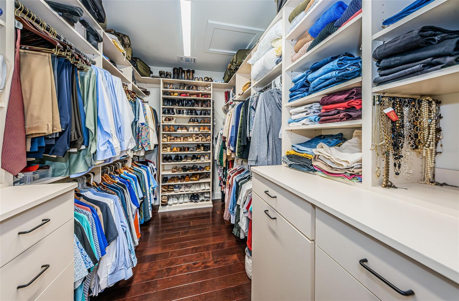 ISLAND ESTATE OF CLEARWATER UNITS 6D 7A 7C - Residential