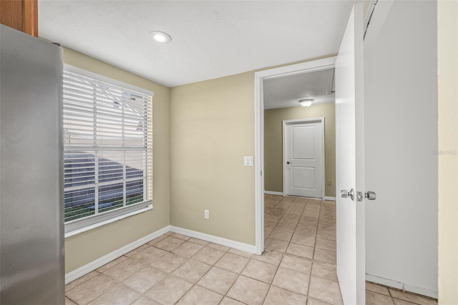 LAKEVIEW VILLAGE SEC K UNI - Residential