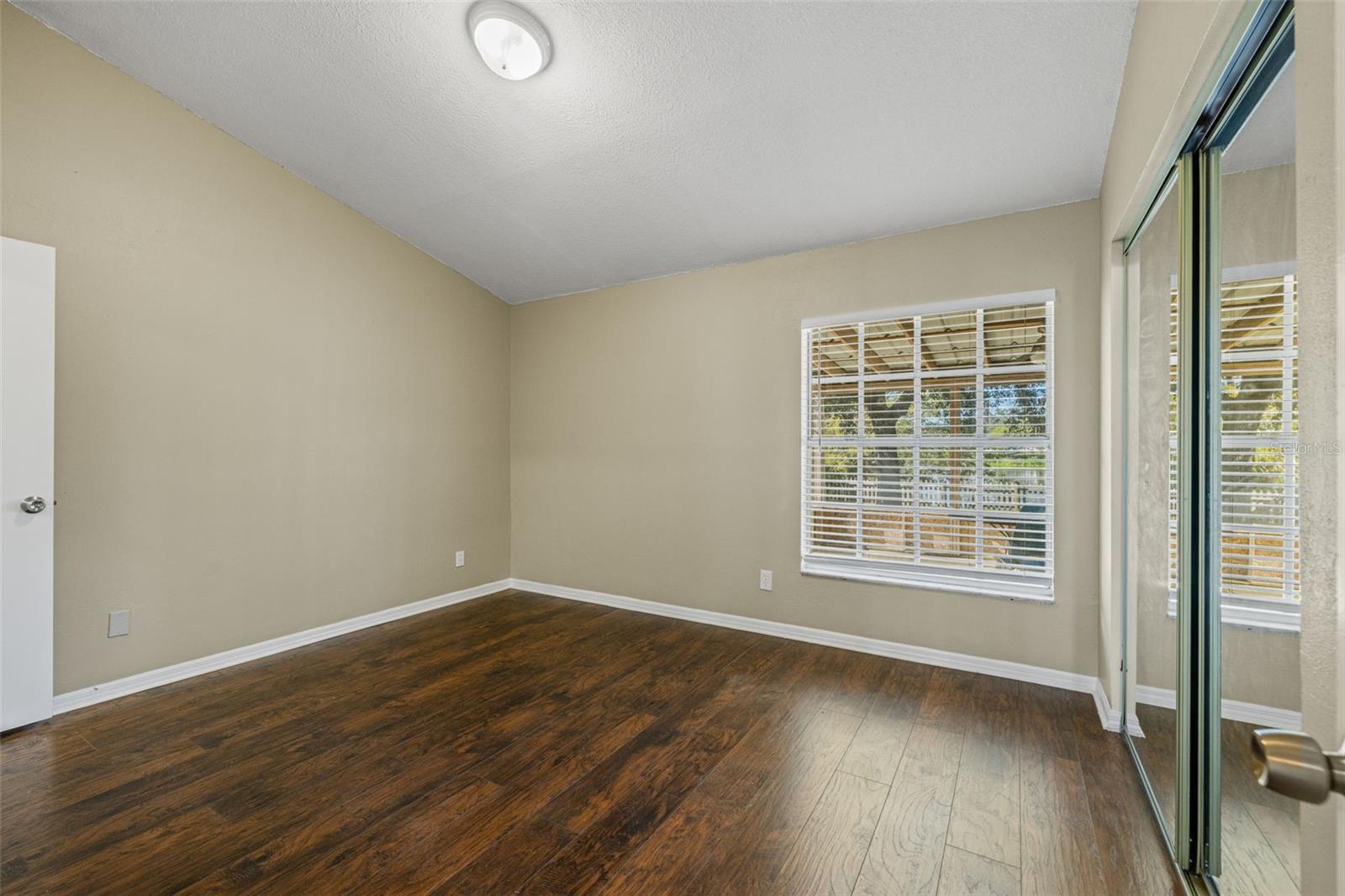 LAKEVIEW VILLAGE SEC K UNI - Residential