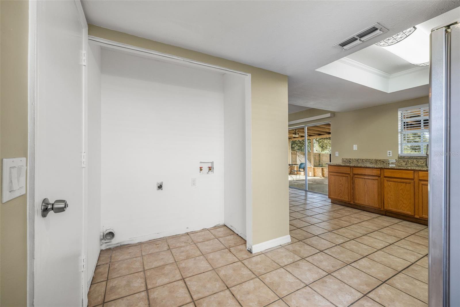 LAKEVIEW VILLAGE SEC K UNI - Residential