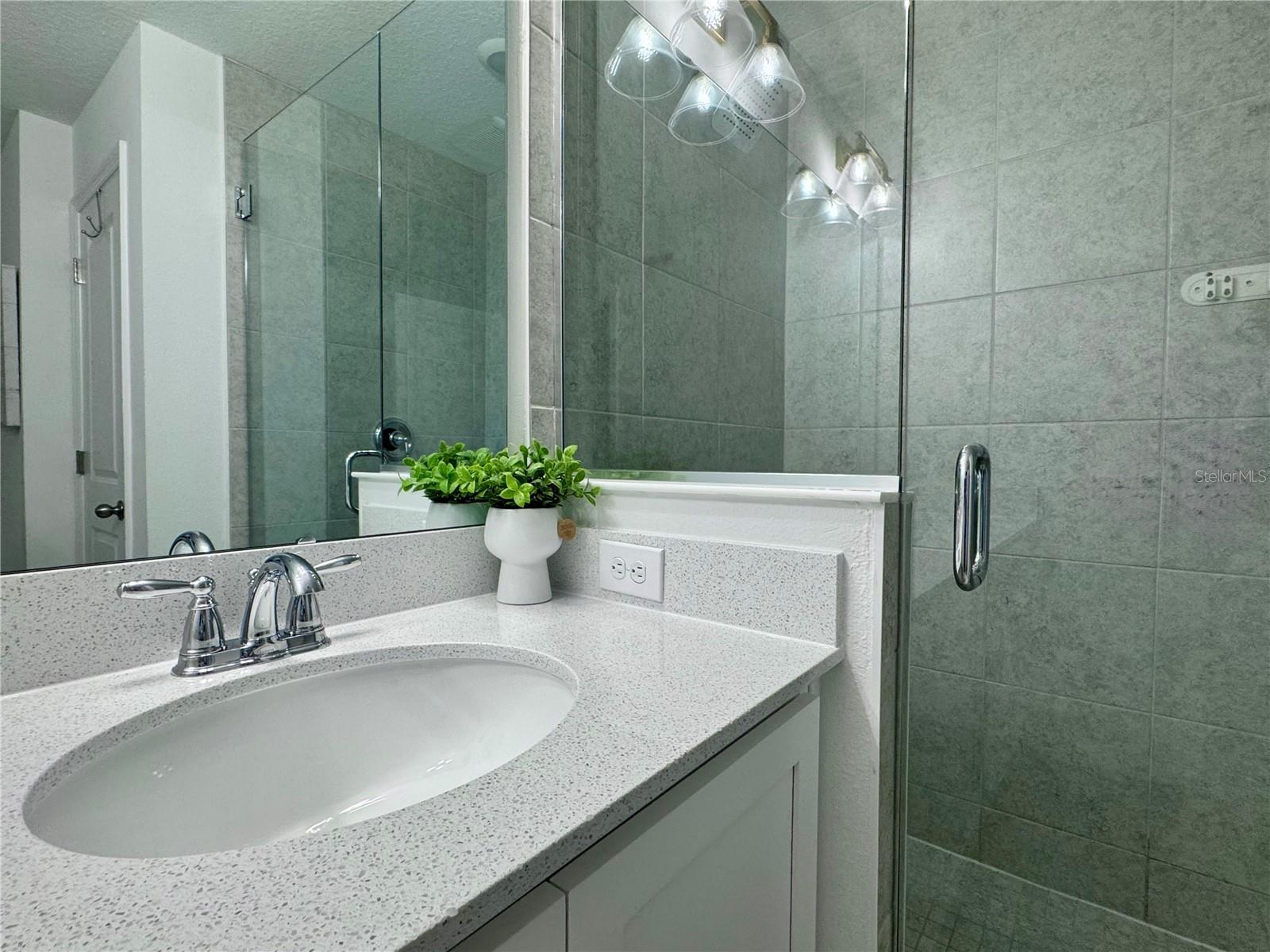 FESTIVAL PH 5 - Residential