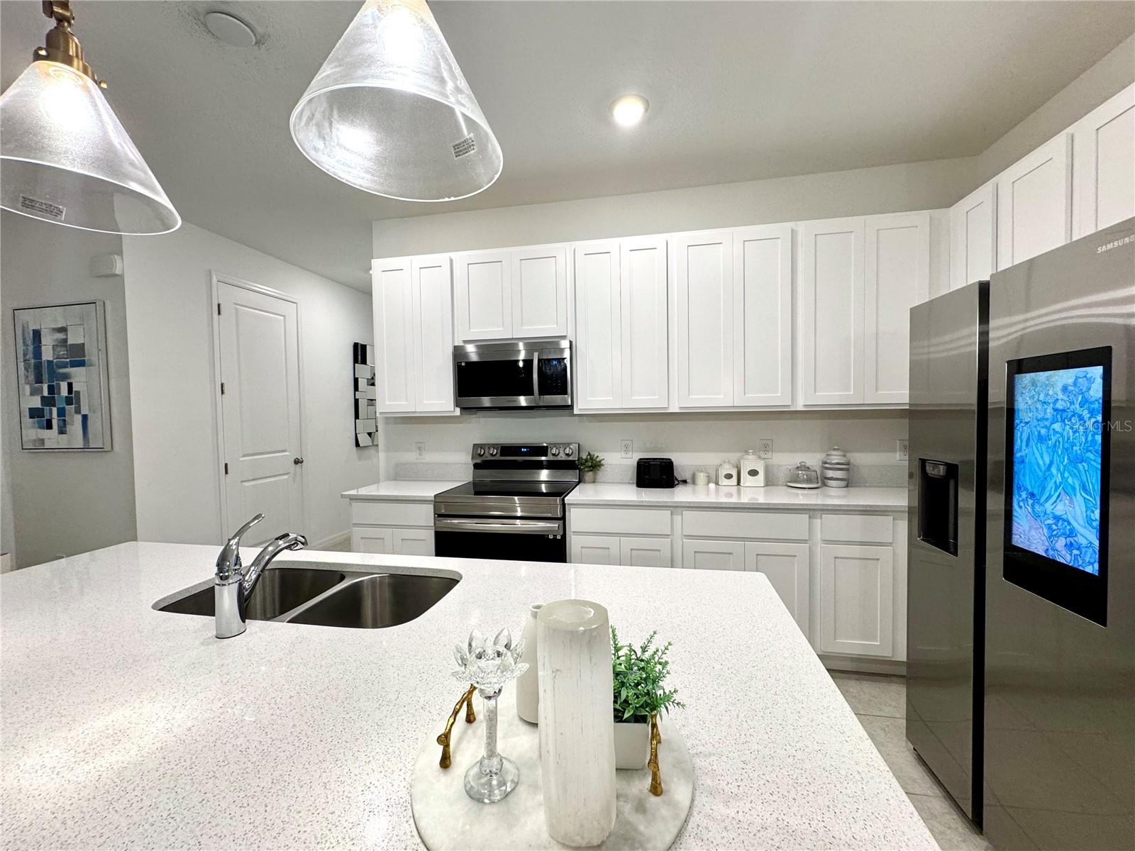 FESTIVAL PH 5 - Residential