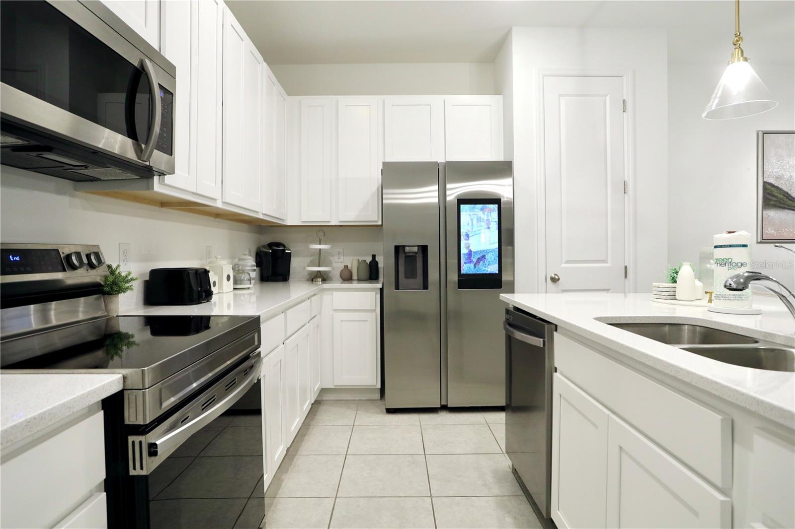 FESTIVAL PH 5 - Residential