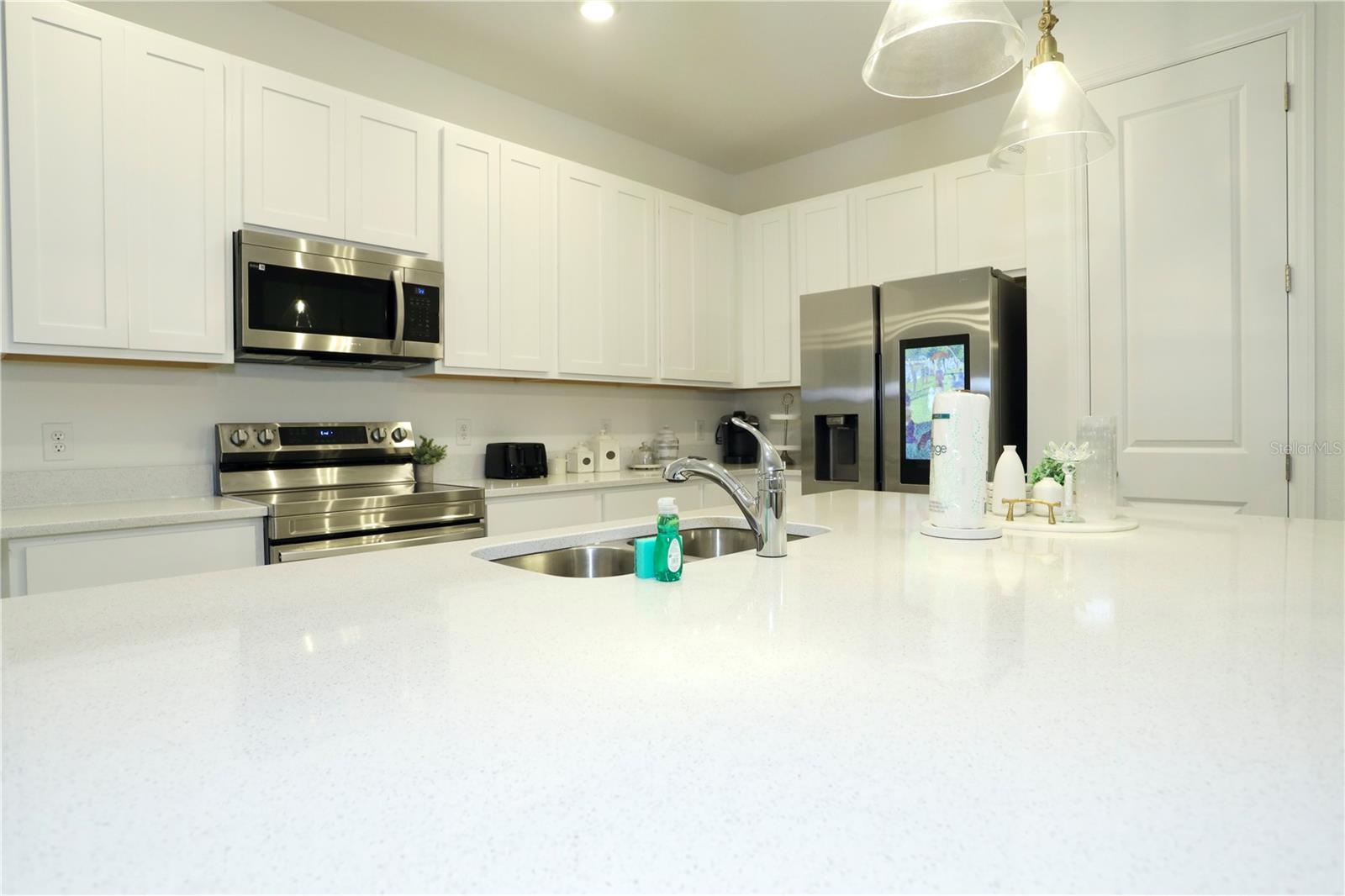 FESTIVAL PH 5 - Residential