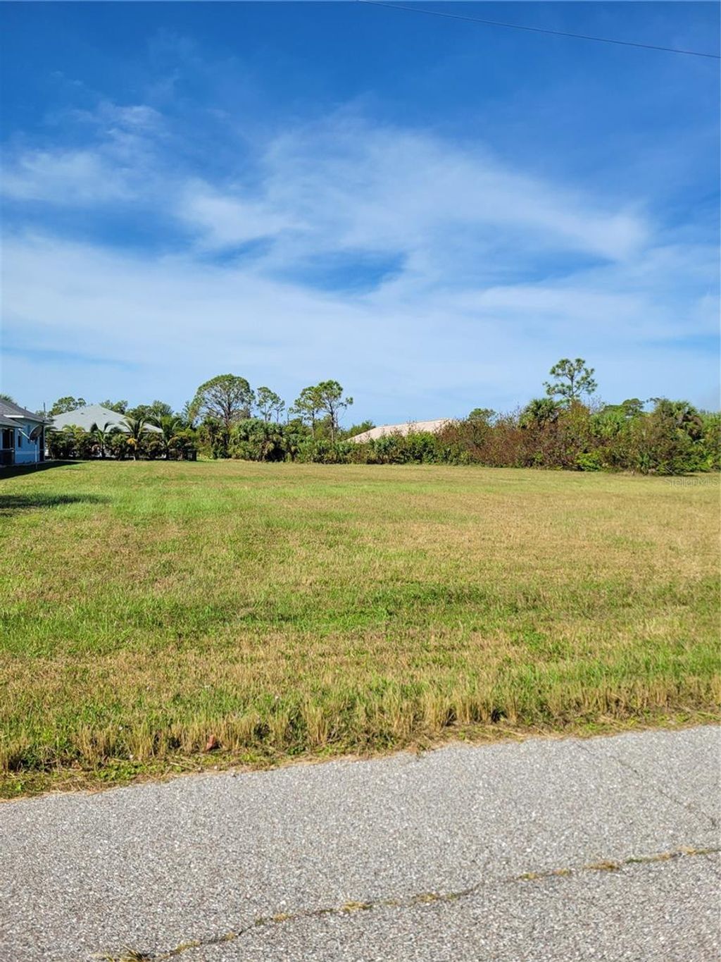 Photo of 9 Hyde Court, Rotonda West, FL 33947 (MLS # D6139139)