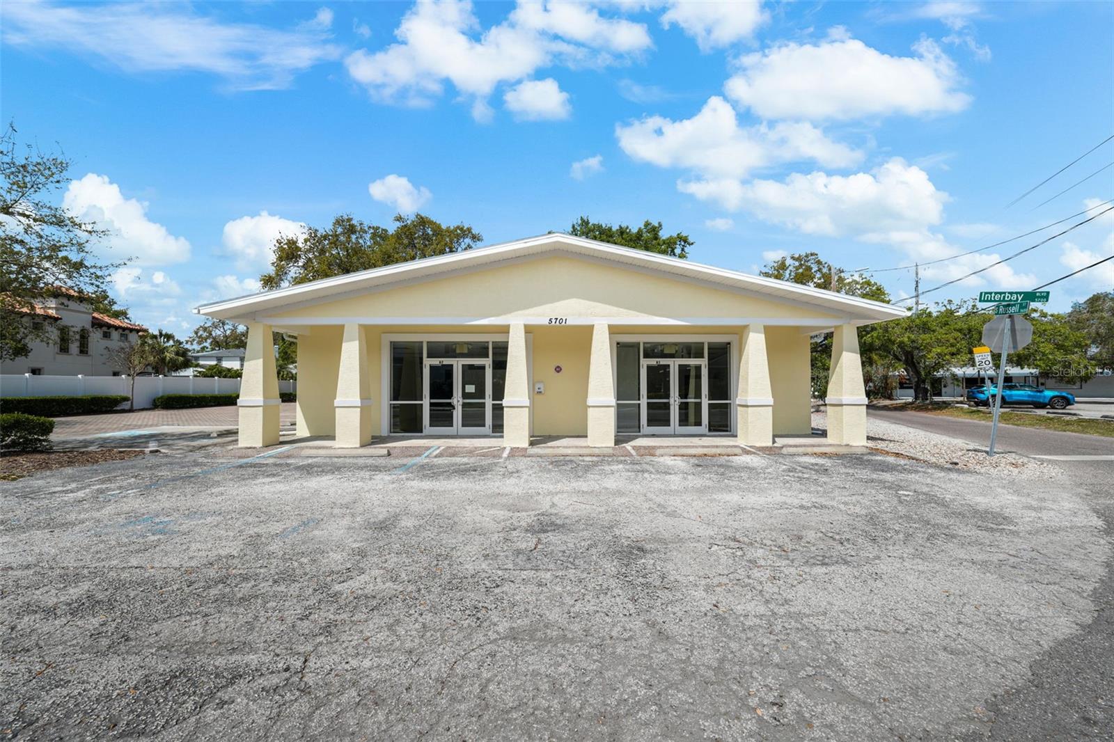 BROBSTON FENDIG & CO HALF WA - Commercial Lease