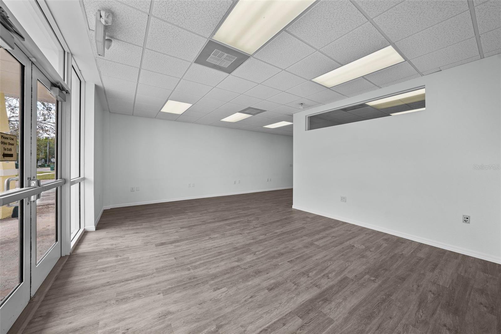 BROBSTON FENDIG & CO HALF WA - Commercial Lease