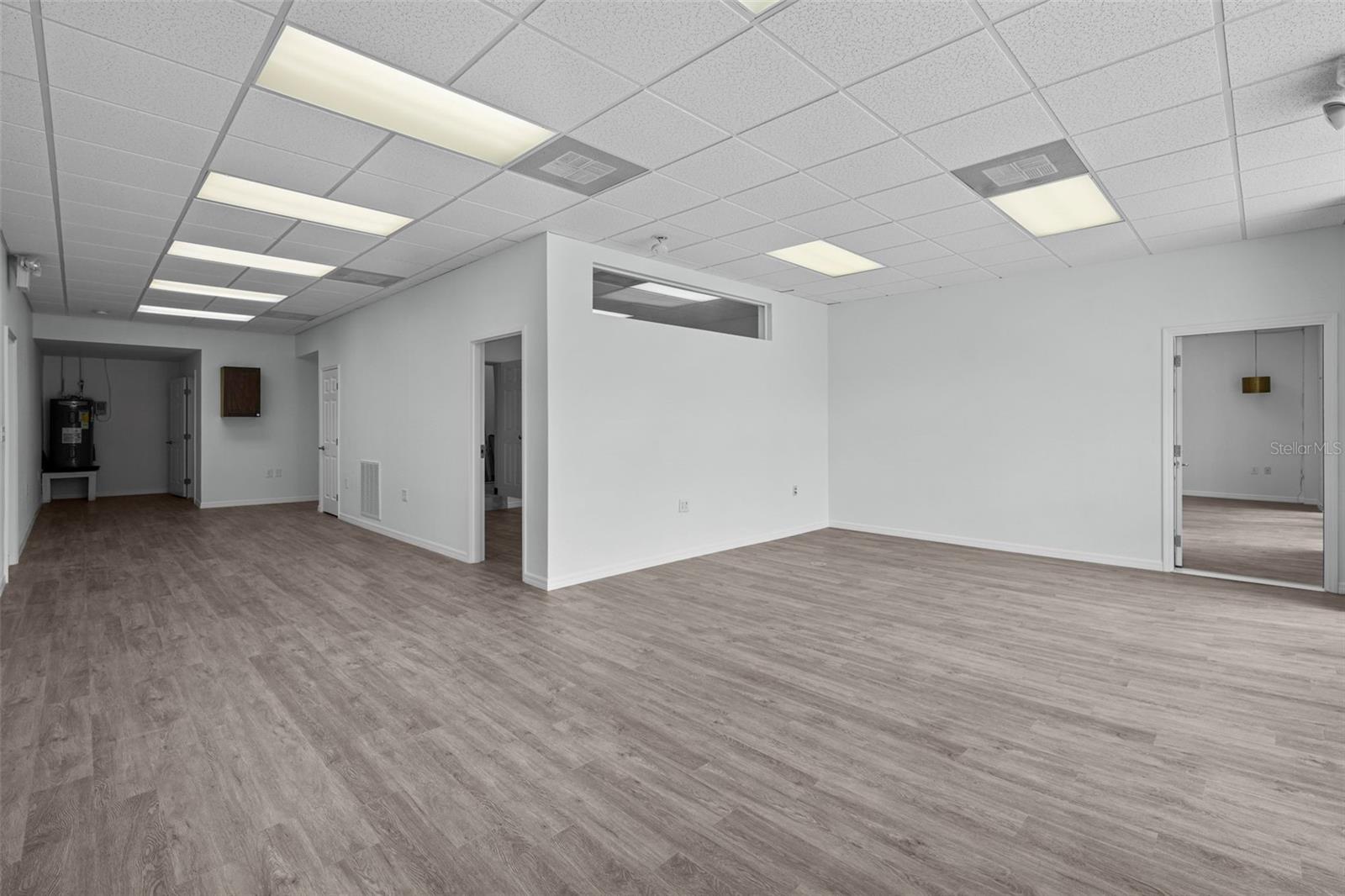 BROBSTON FENDIG & CO HALF WA - Commercial Lease