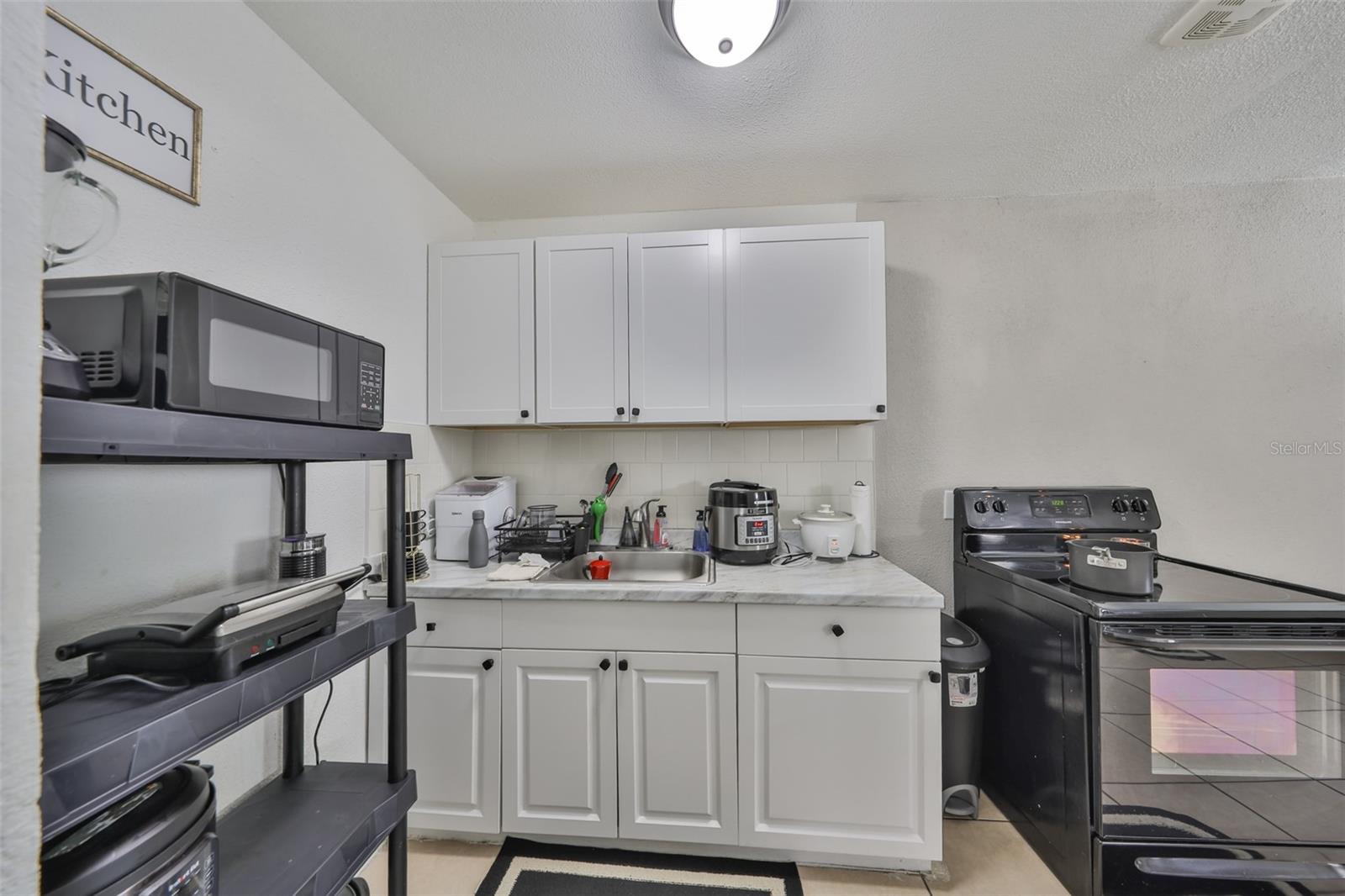 TROPICAL ACRES UNIT 1 - Commercial Sale