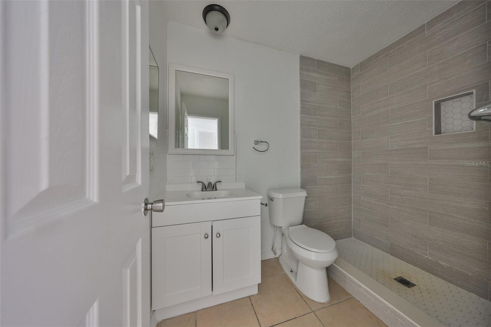 TROPICAL ACRES UNIT 1 - Commercial Sale