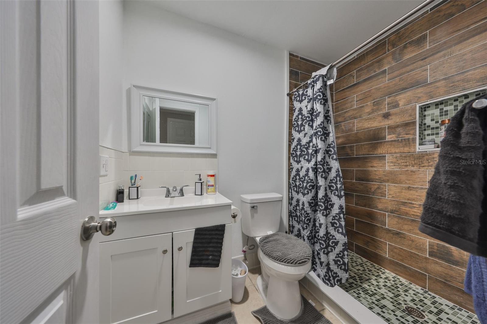 TROPICAL ACRES UNIT 1 - Commercial Sale