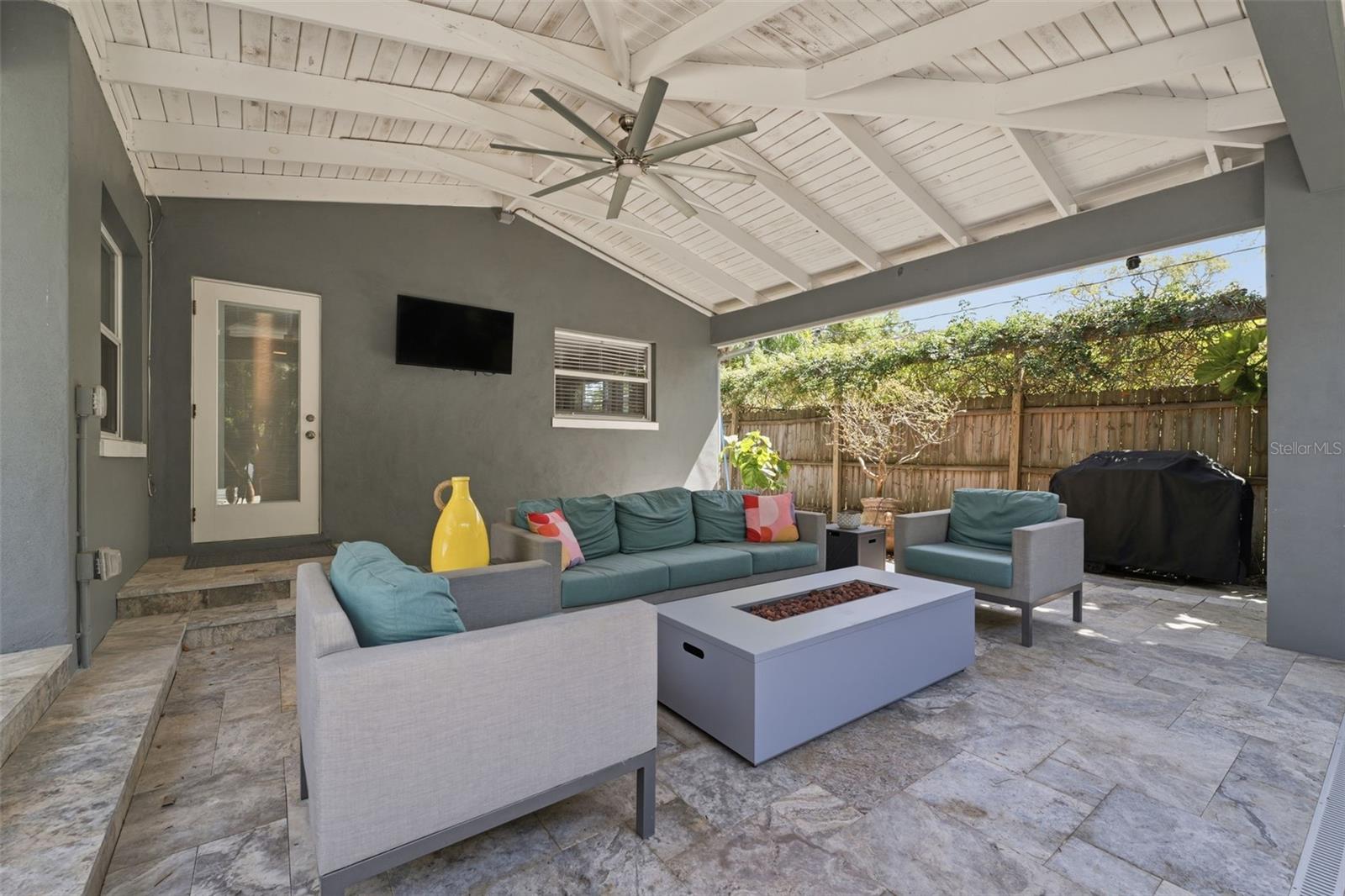 GUY ROY L SUB - Residential