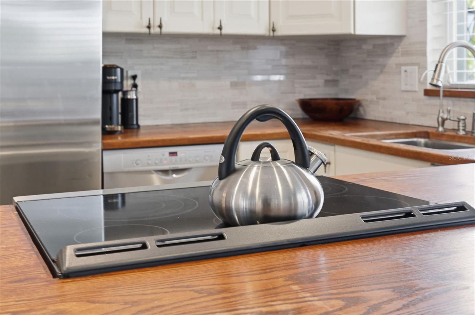 GUY ROY L SUB - Residential