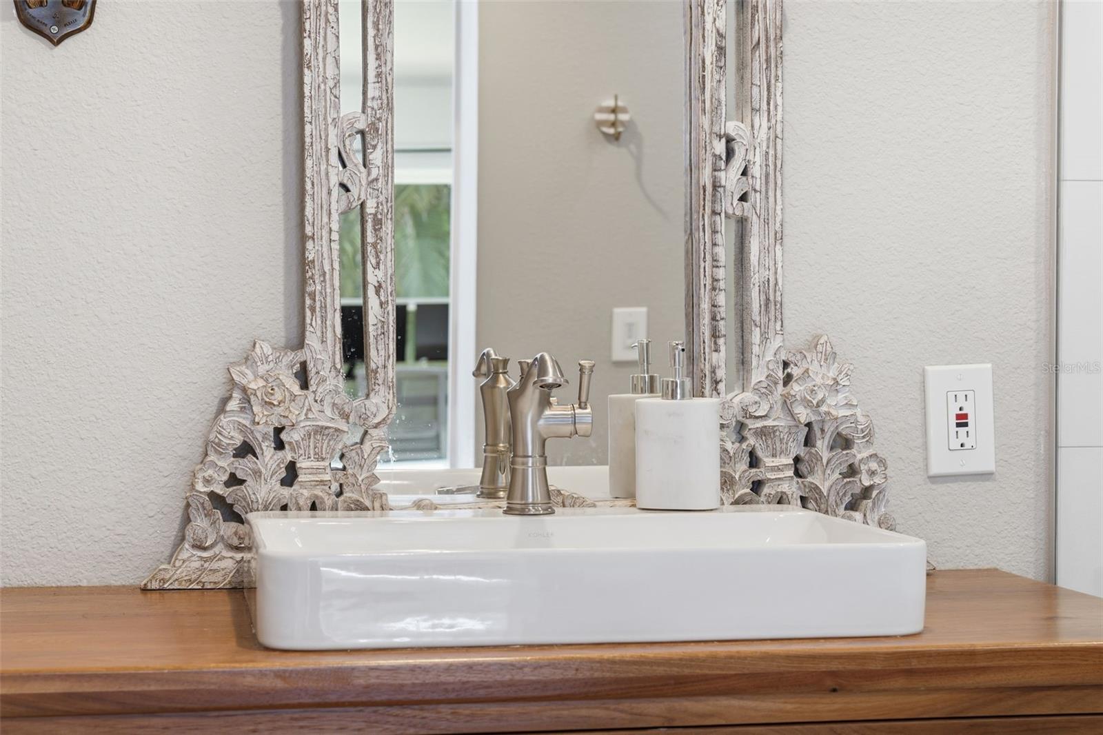 GUY ROY L SUB - Residential