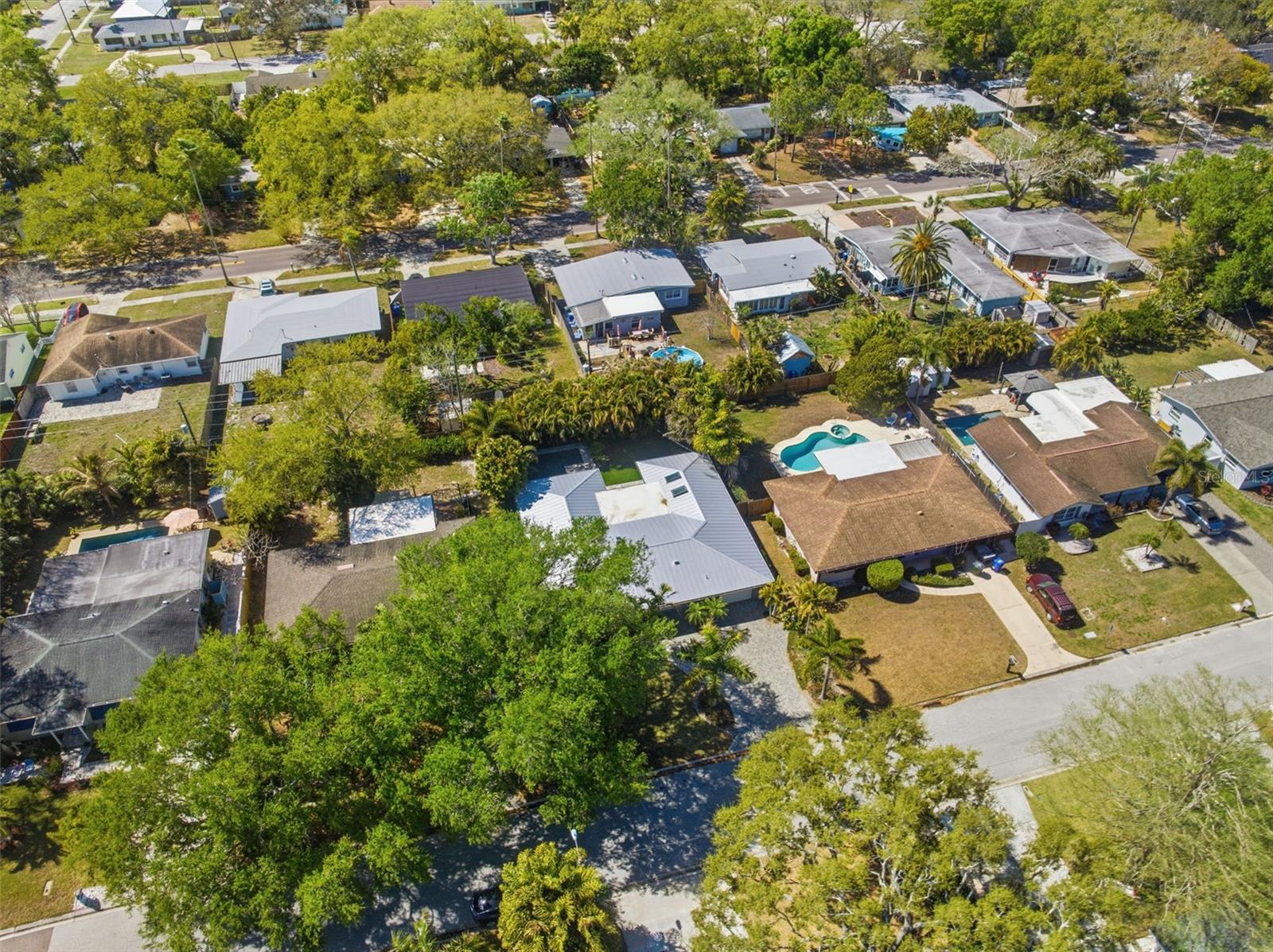 GUY ROY L SUB - Residential