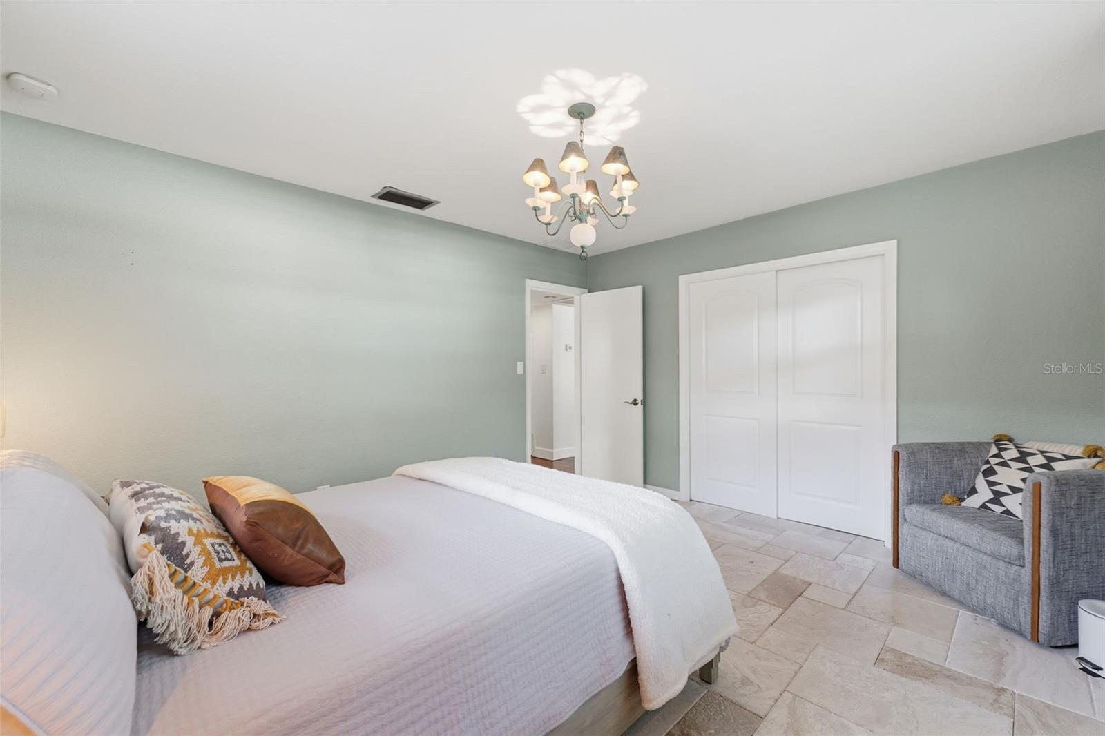 GUY ROY L SUB - Residential