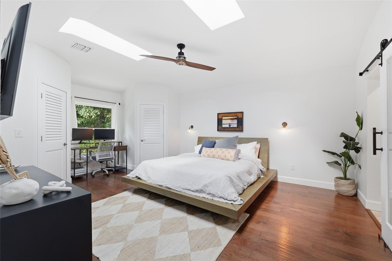 GUY ROY L SUB - Residential