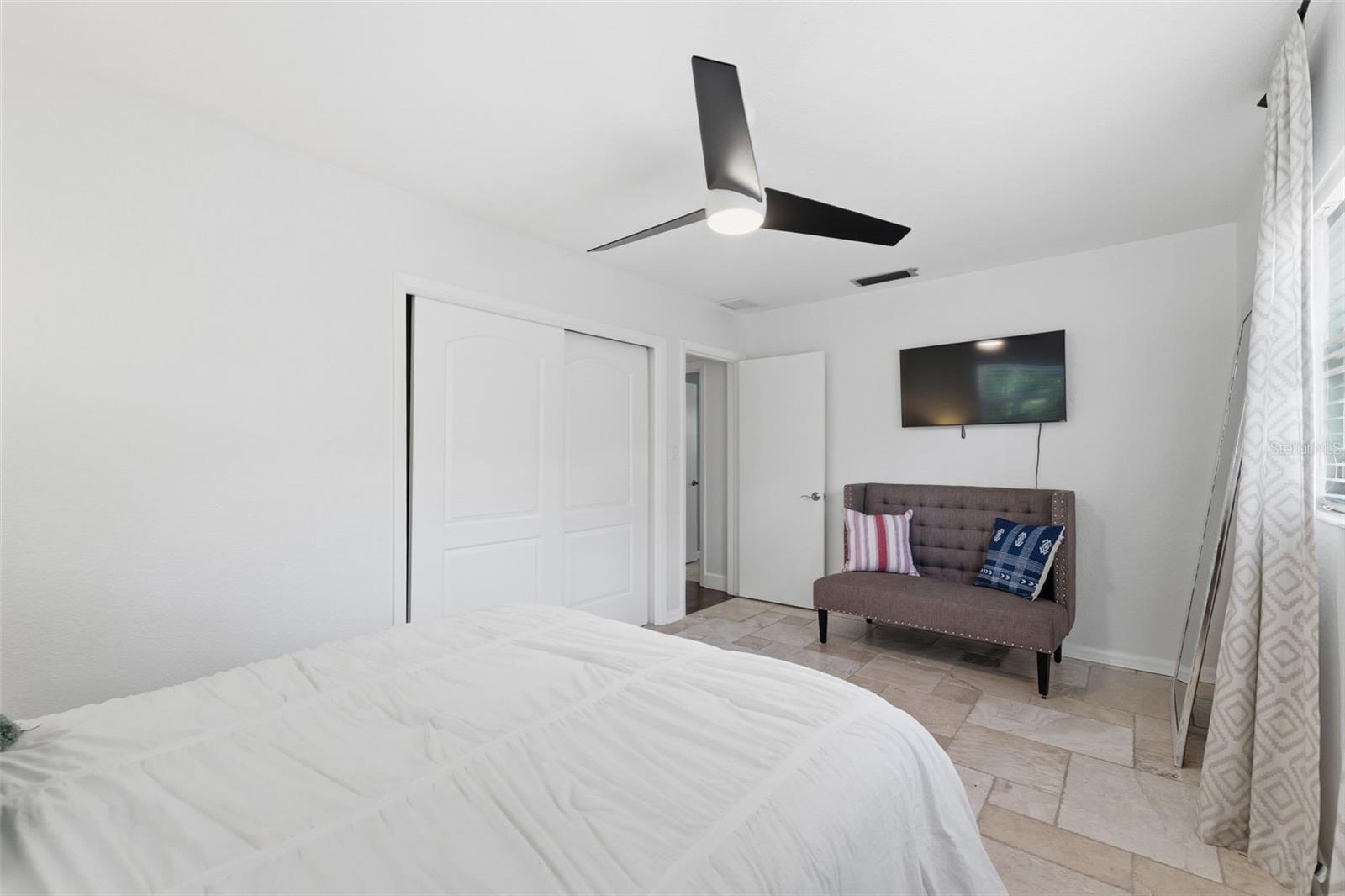 GUY ROY L SUB - Residential