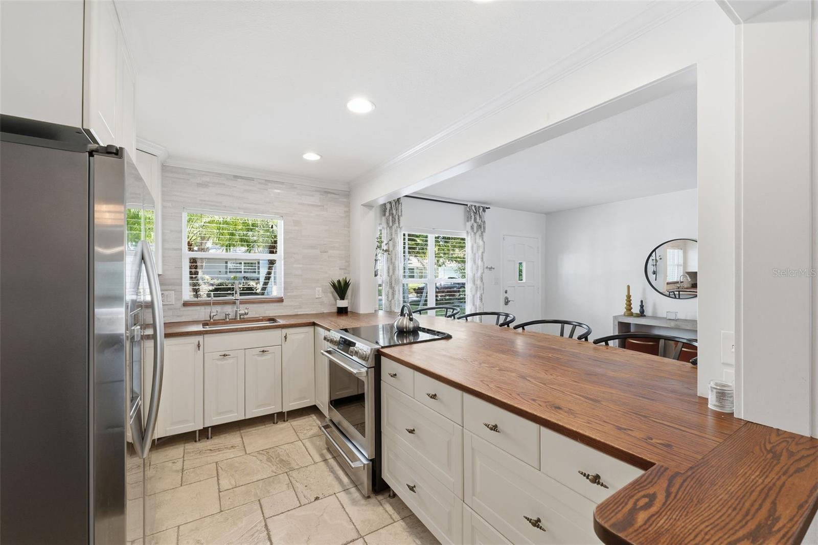 GUY ROY L SUB - Residential