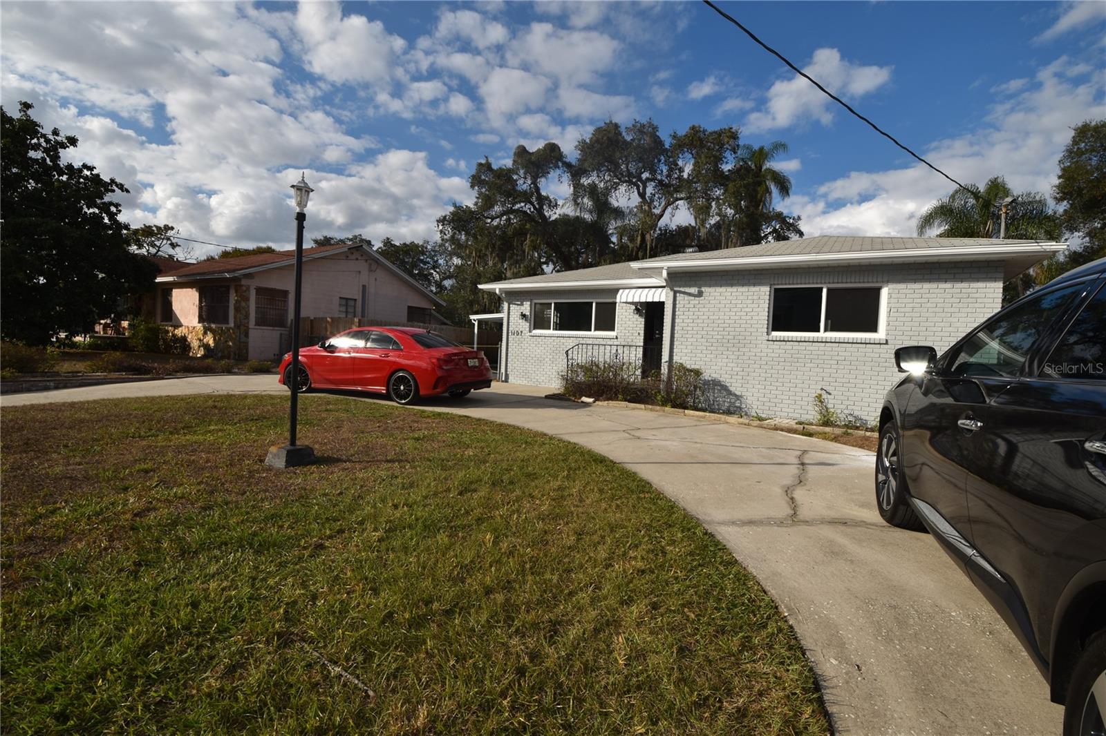 Totally renovated 2bd/1ba home in Riverside North. Beautiful tile floors, stainless steel appliances, granite countertops, ceiling fans, modern tiled bathroom, fenced yard & more. 2 car carport. Pets at the discretion of the owner. No restricted breeds. Close to parks, playgrounds, restaurants & more. Tenant occupied. Need to give notice prior to showing.