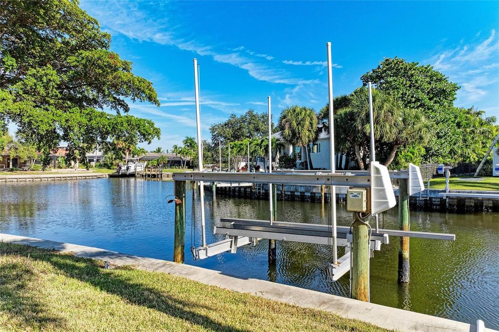 Photo of 5353 Cape Leyte Drive, Sarasota, FL 34242 (MLS # A4677740)