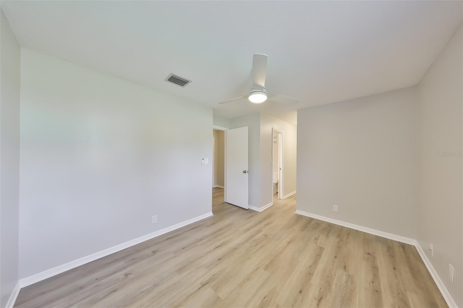 MEADOWOOD CONDO VILLAGE - Residential