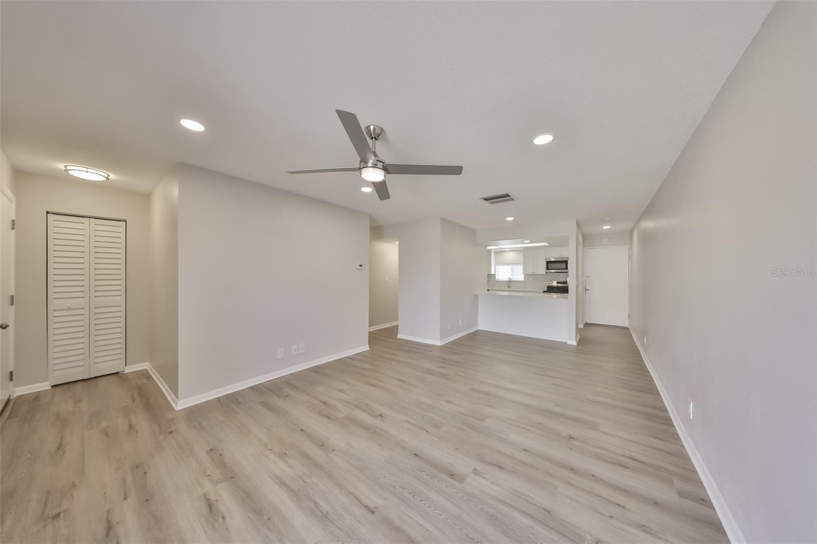 MEADOWOOD CONDO VILLAGE - Residential