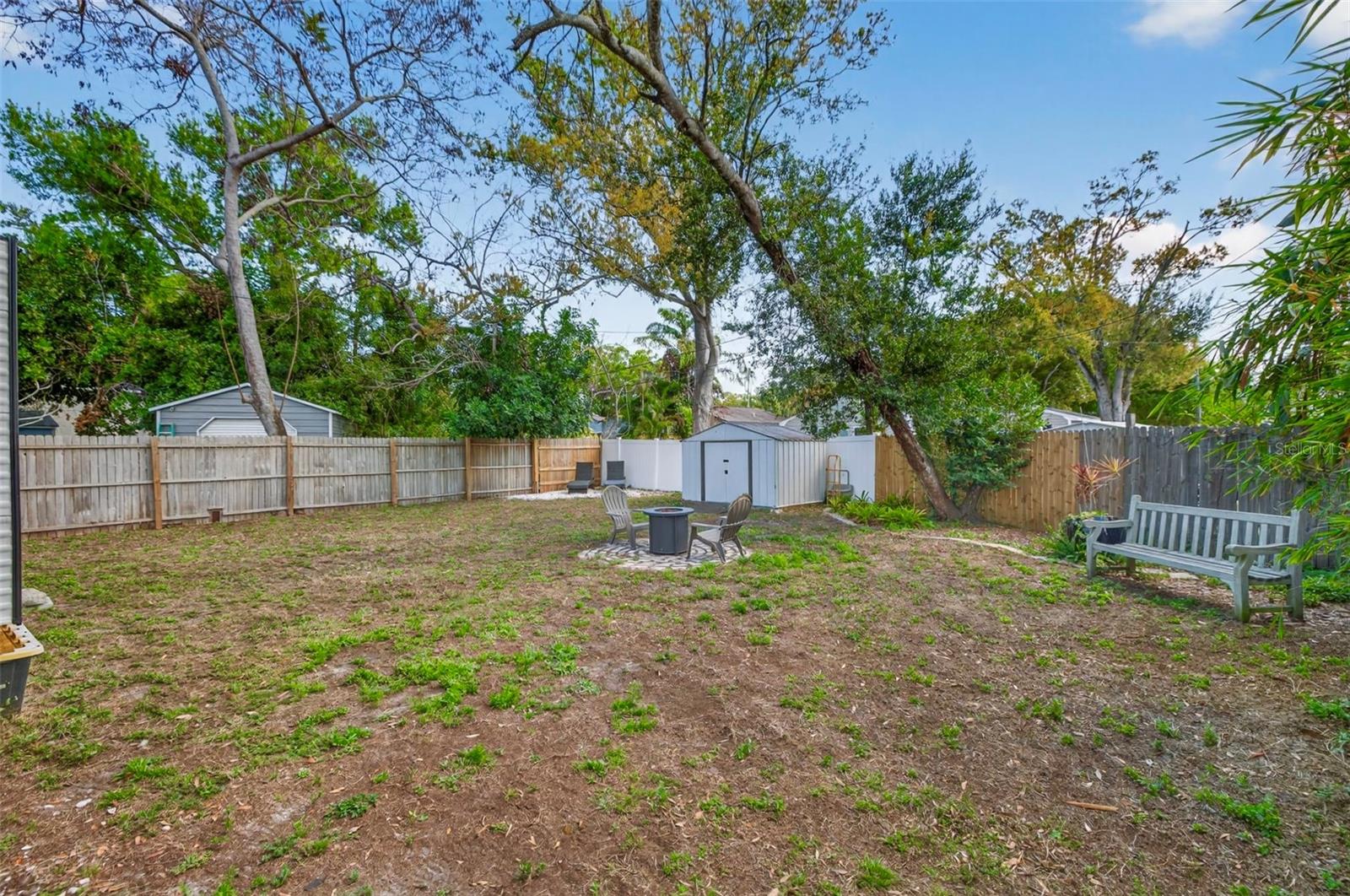 FLORAL VILLA ESTATES - Residential