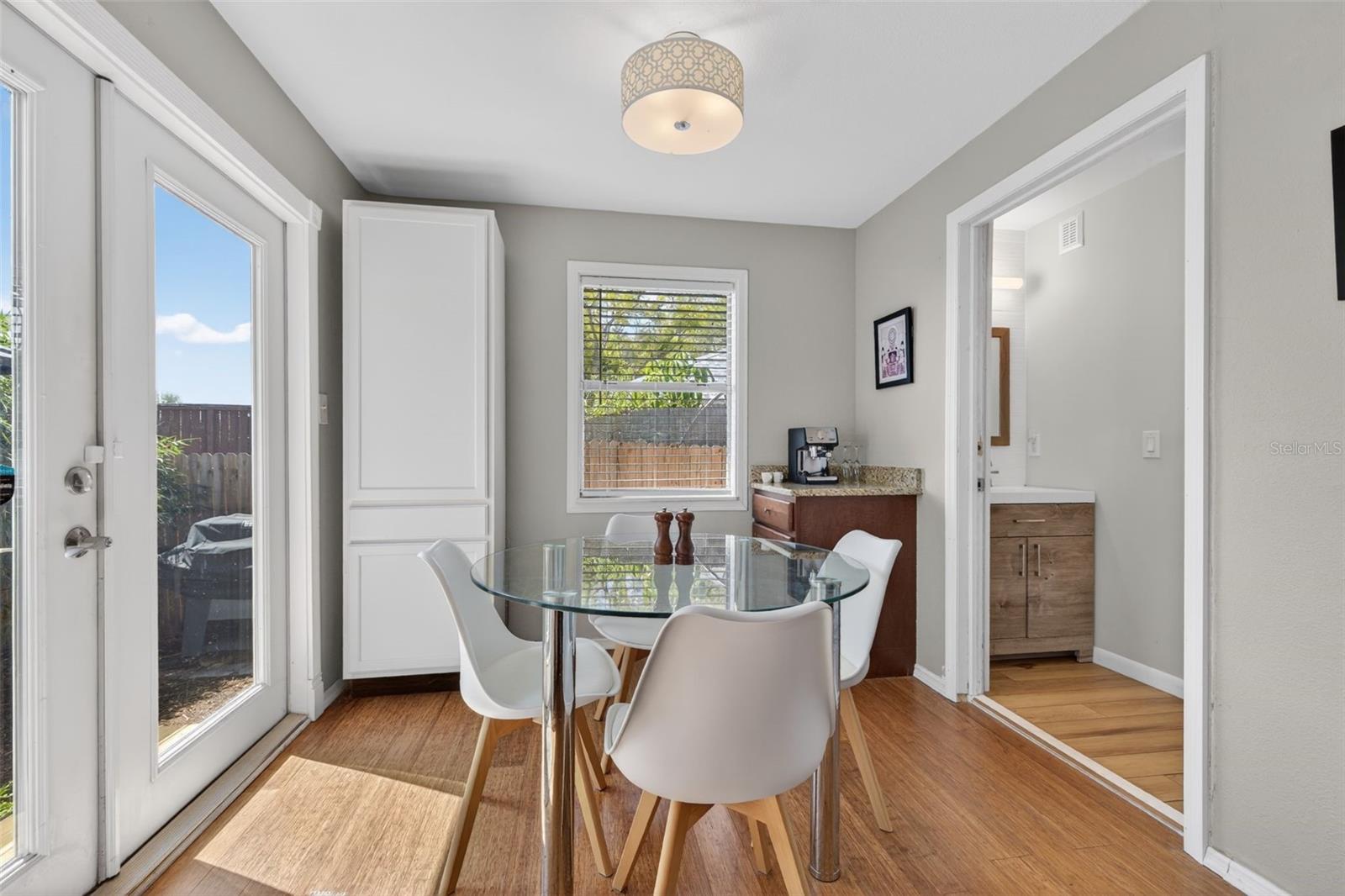 FLORAL VILLA ESTATES - Residential