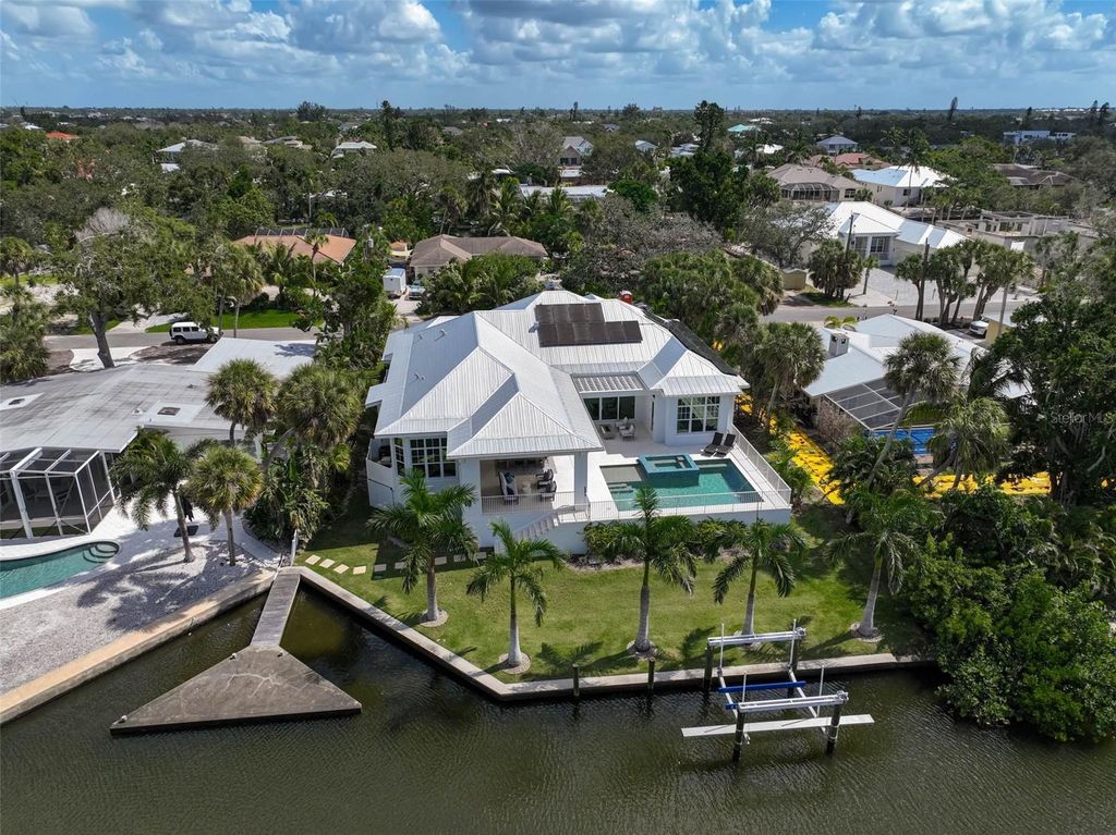 Photo of 5058 Windward Avenue, Sarasota, FL 34242 (MLS # A4667422)