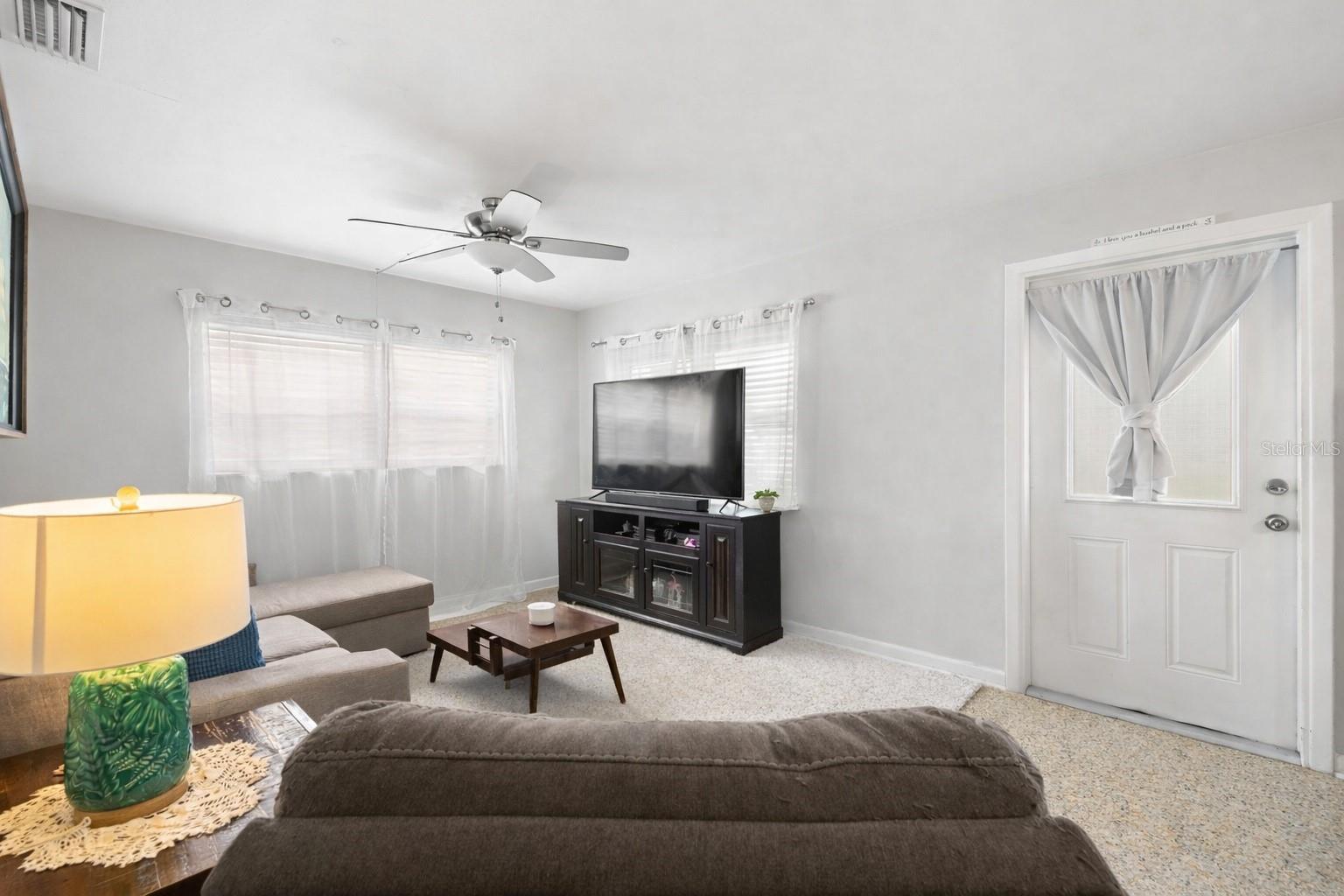 LAND LACKEY ESTATES UNIT 3 - Residential