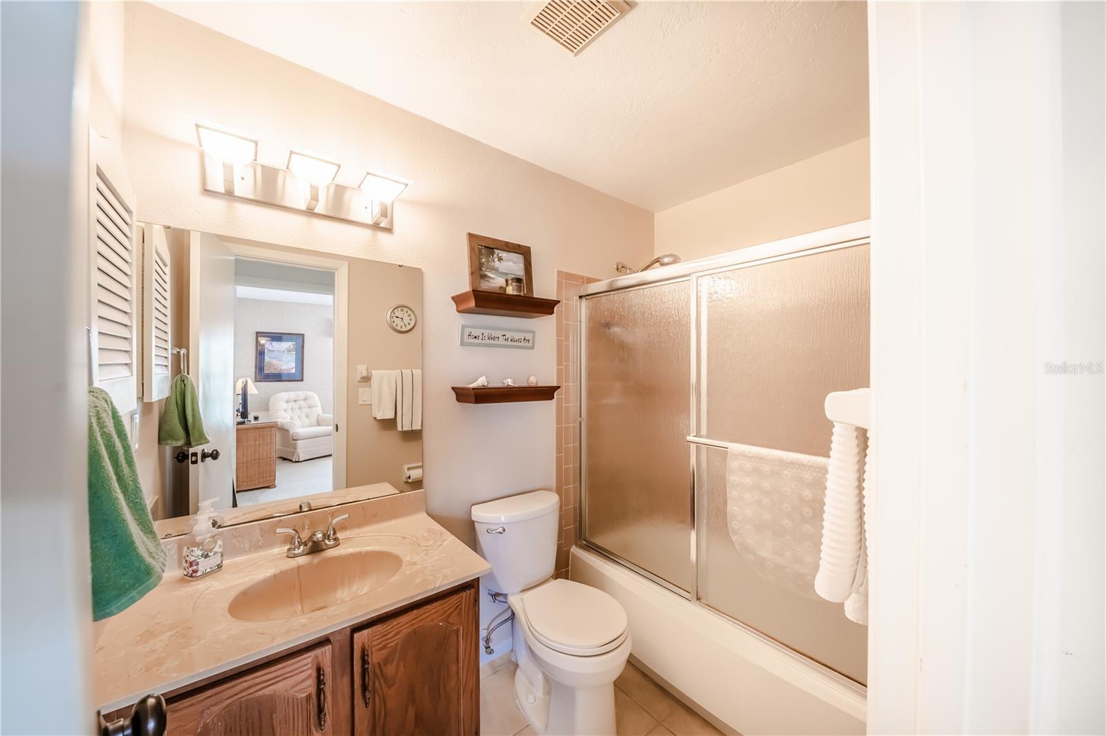 MISSION LAKES - Residential