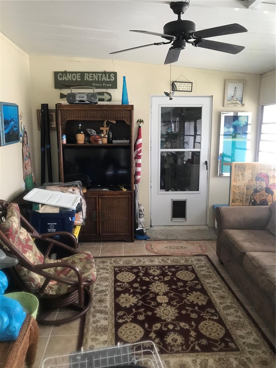 LAKE SEMINOLE RESORT NORTH M/H UNREC - Residential