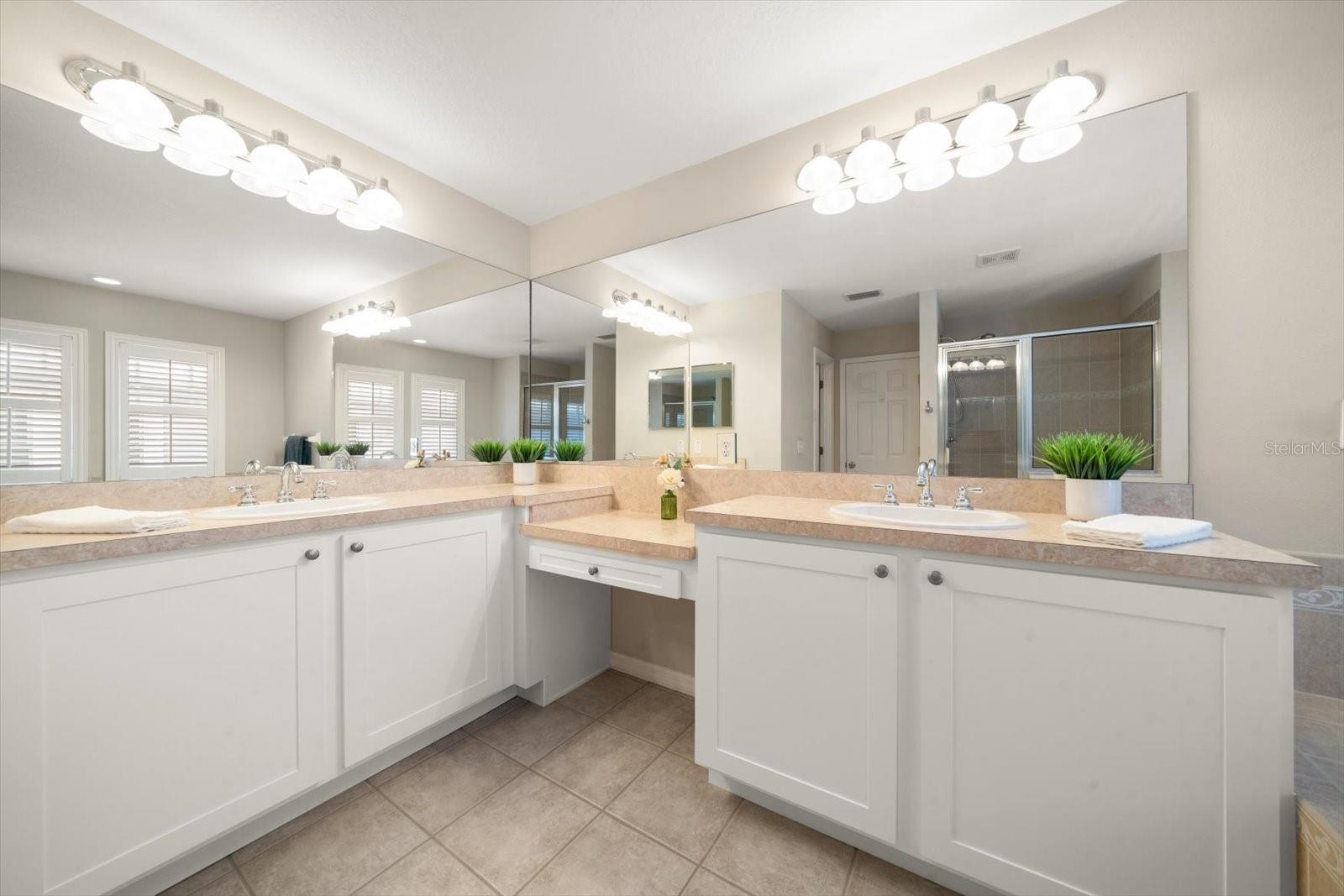 WEST BAY VILLAGE - Residential