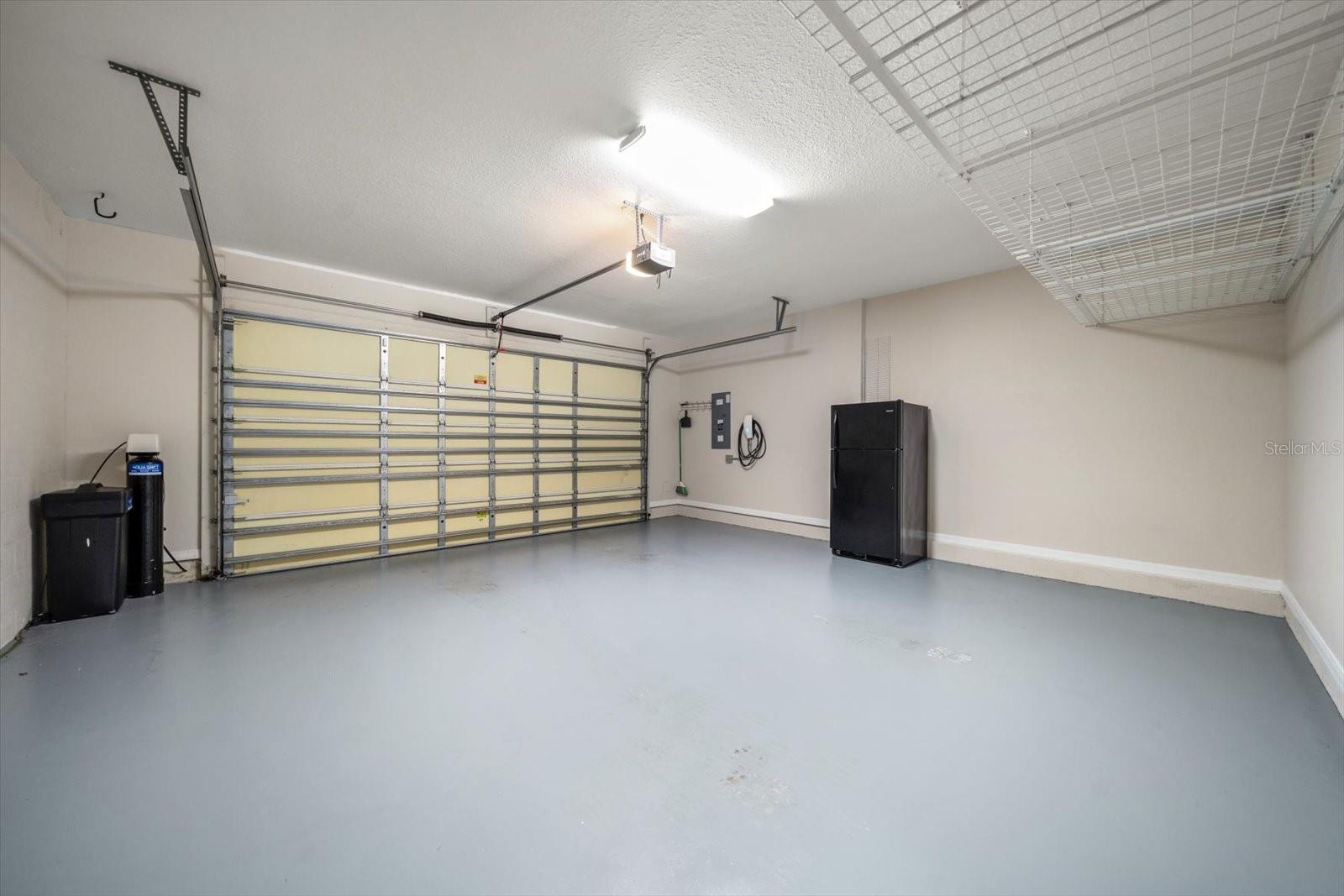 WEST BAY VILLAGE - Residential