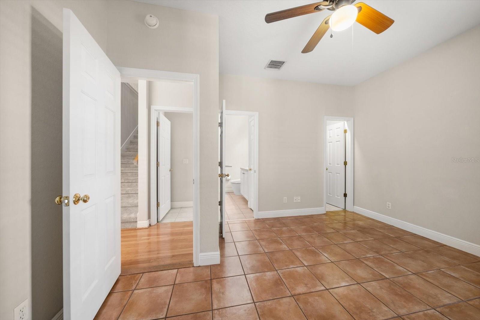 WEST BAY VILLAGE - Residential