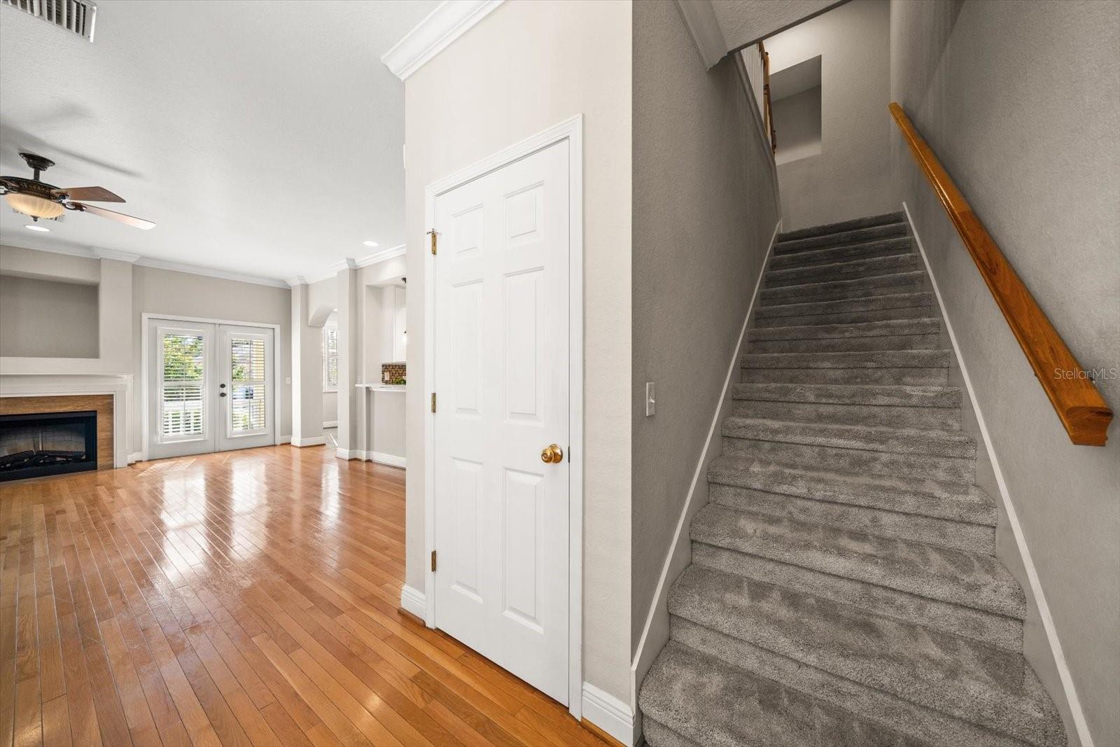 WEST BAY VILLAGE - Residential