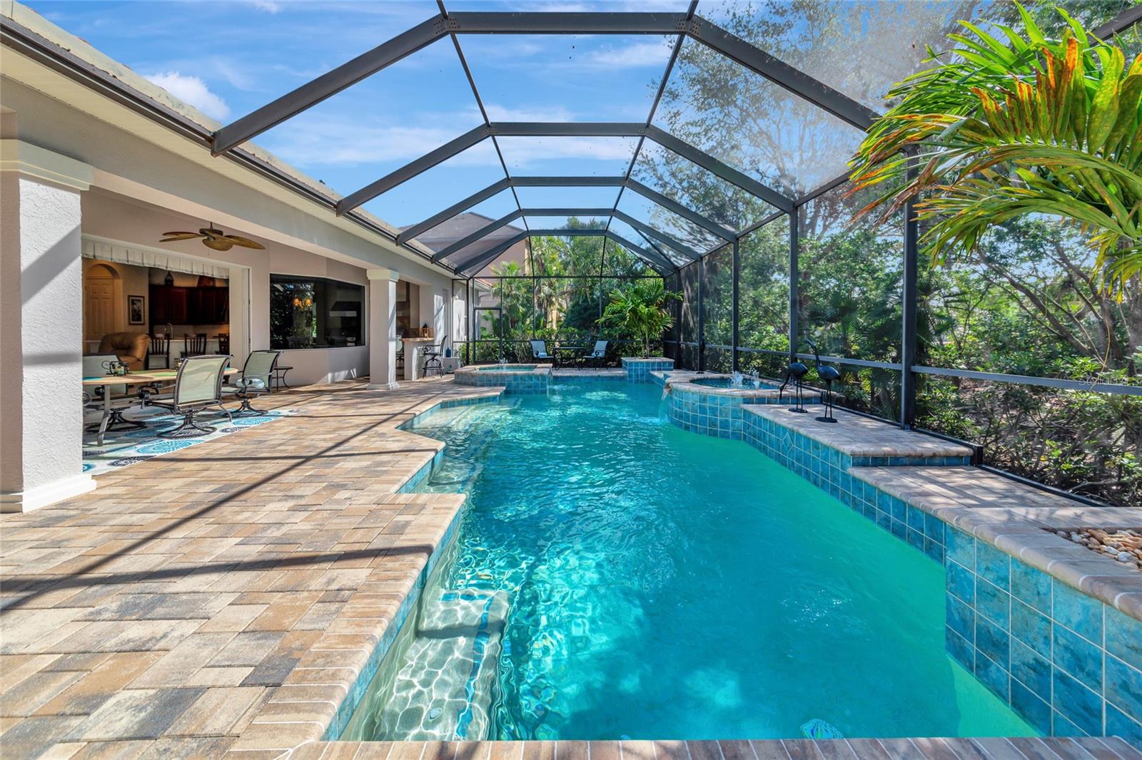 WATERLEFE GOLF & RIVER CLUB UN11 - Residential