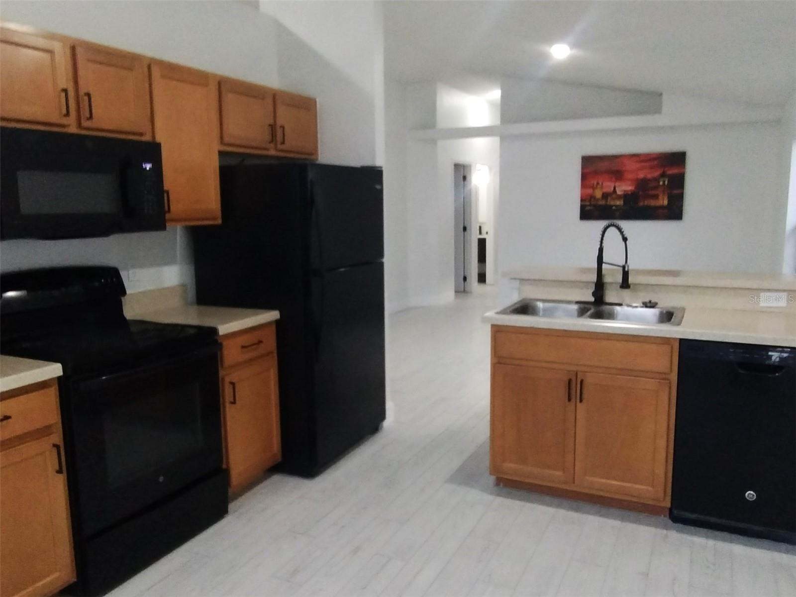 CHELSEA PARC - Residential