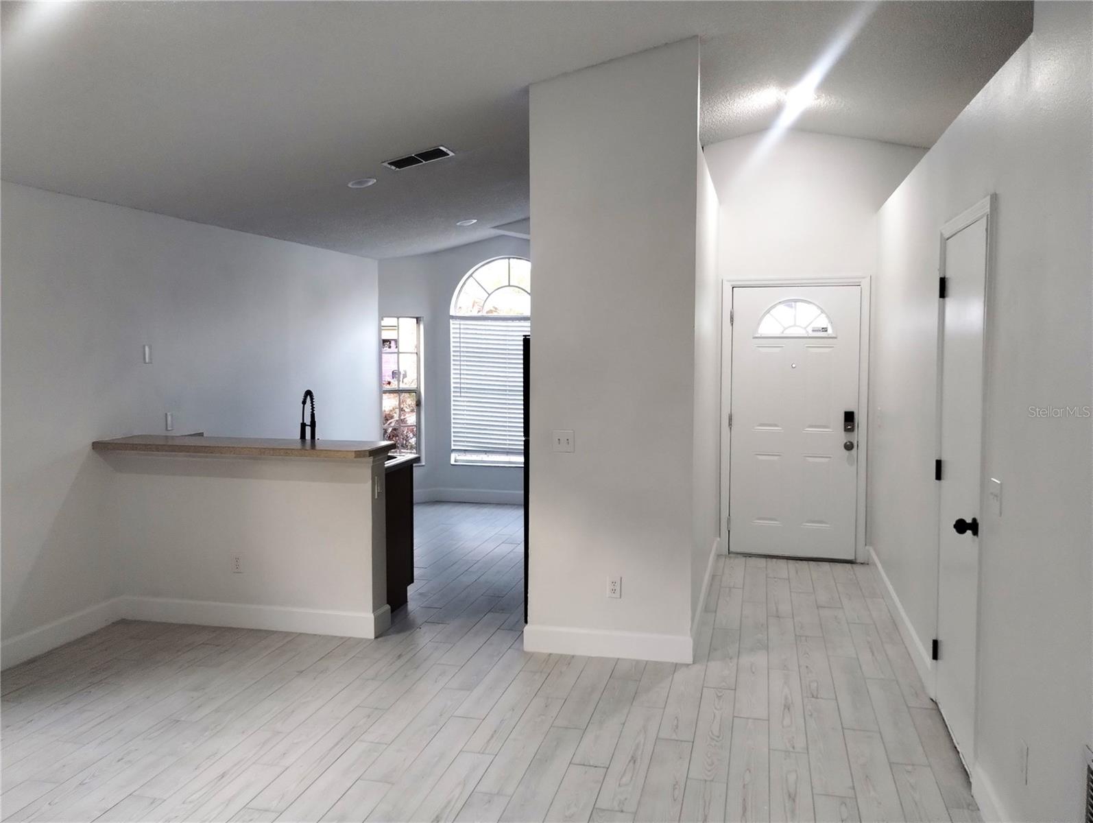 CHELSEA PARC - Residential