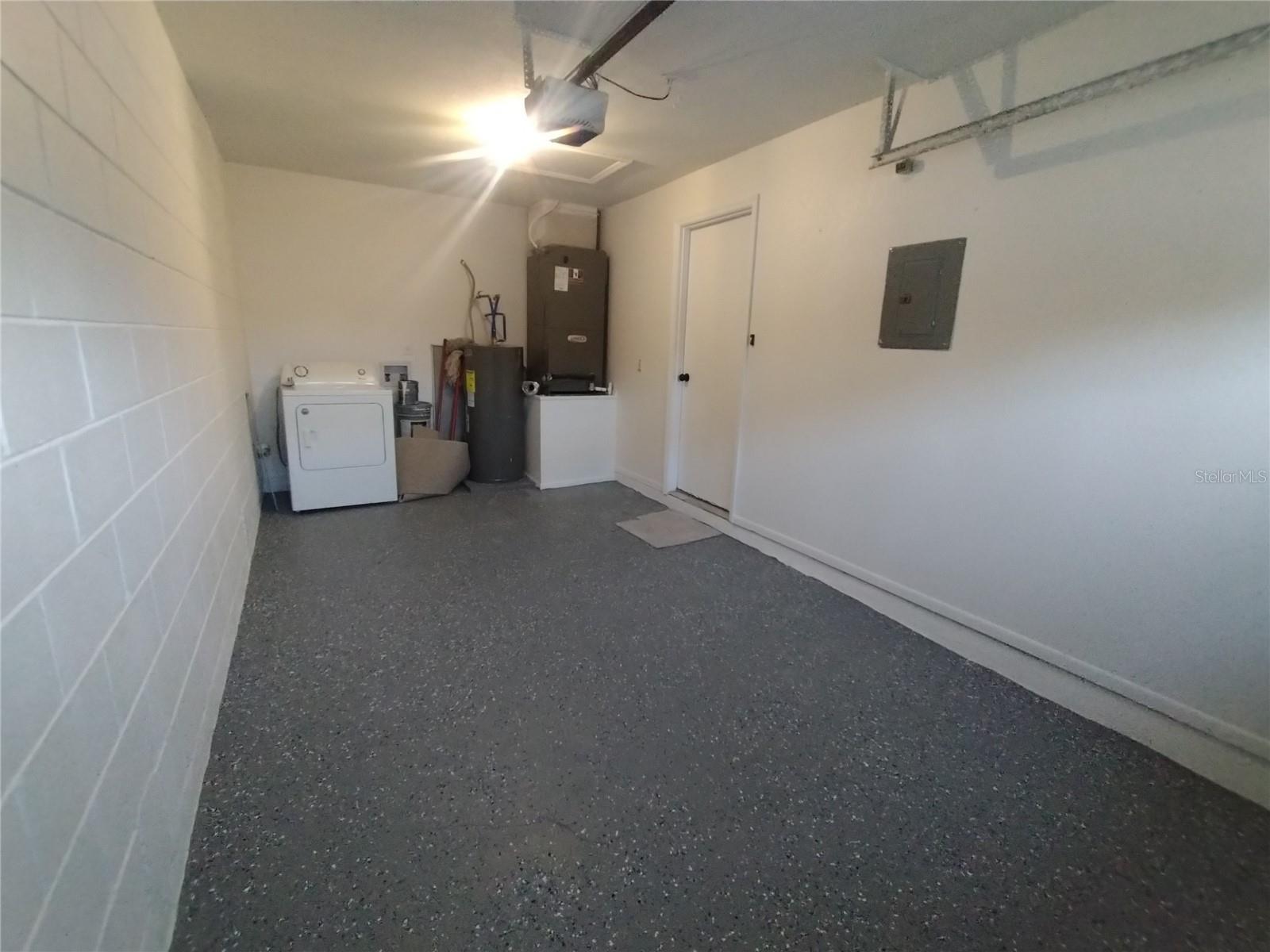 CHELSEA PARC - Residential