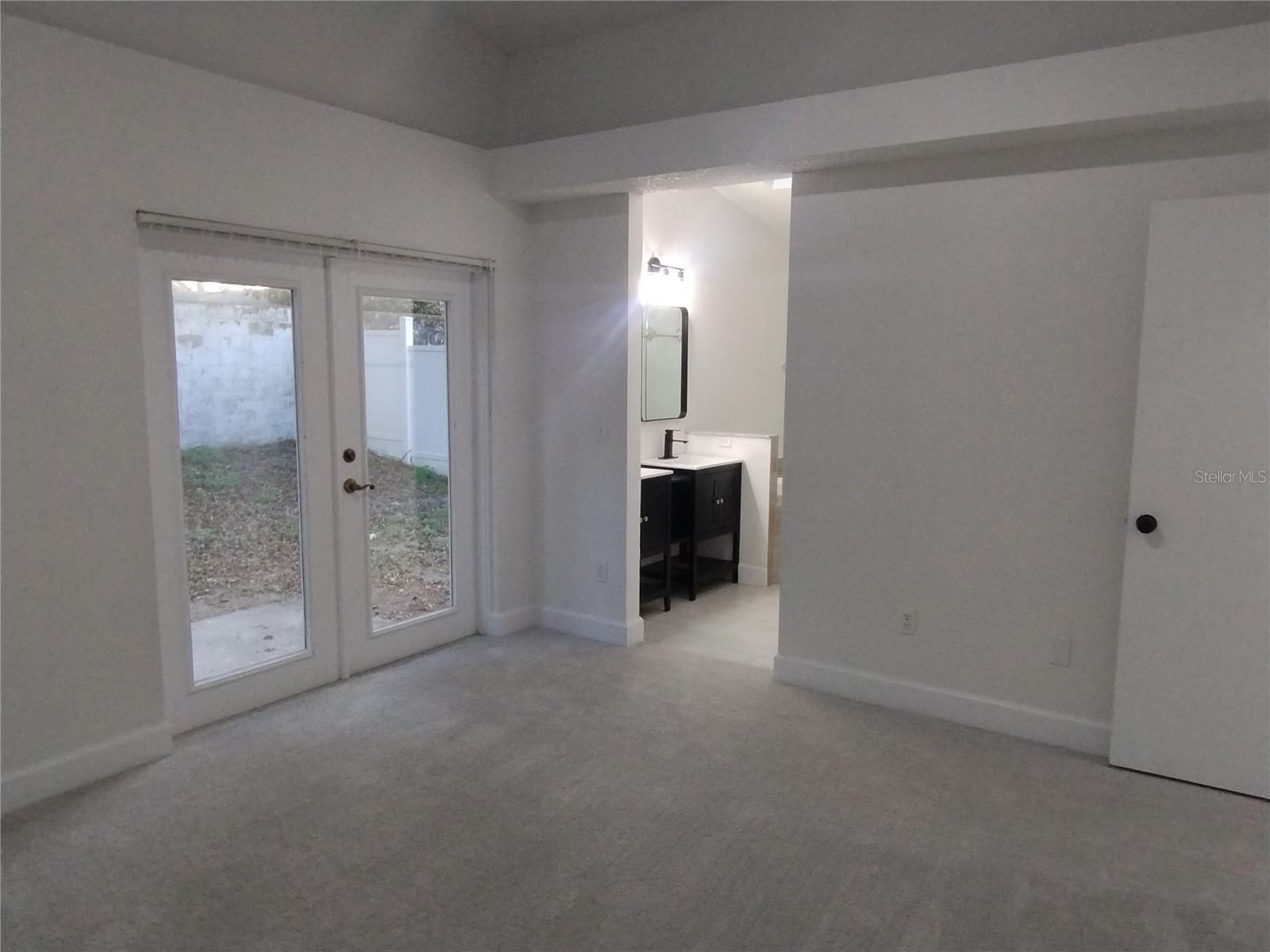 CHELSEA PARC - Residential