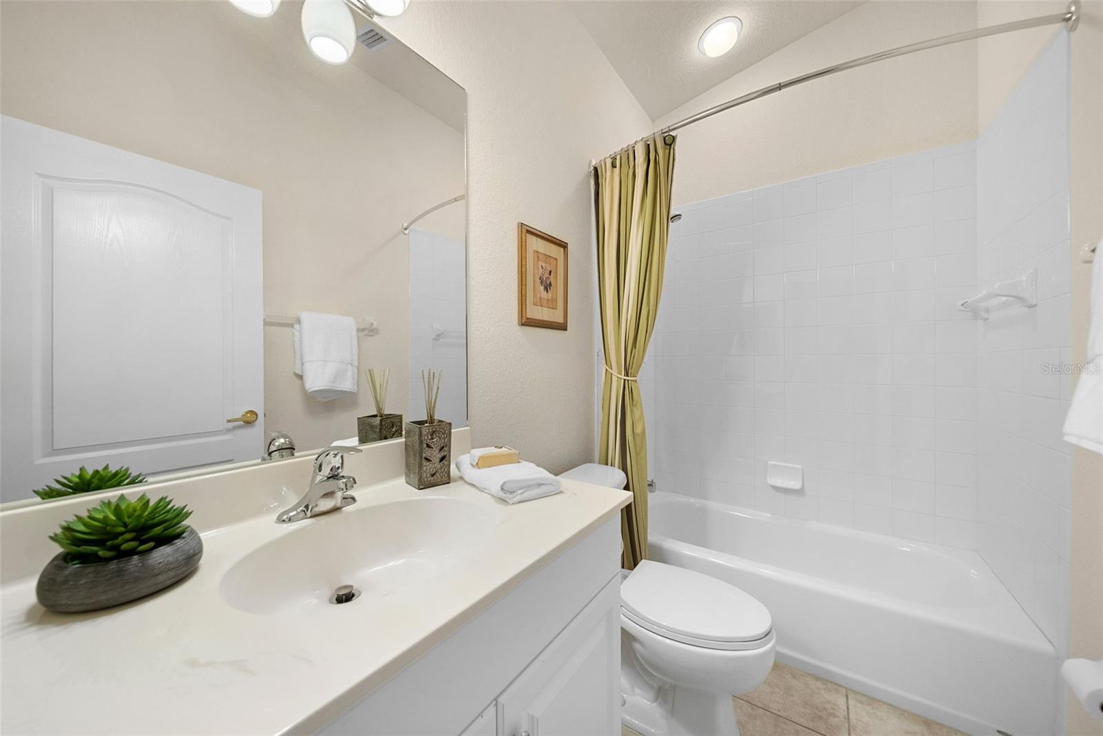 VILLAS OF SABAL TRACE PH 2 - Residential